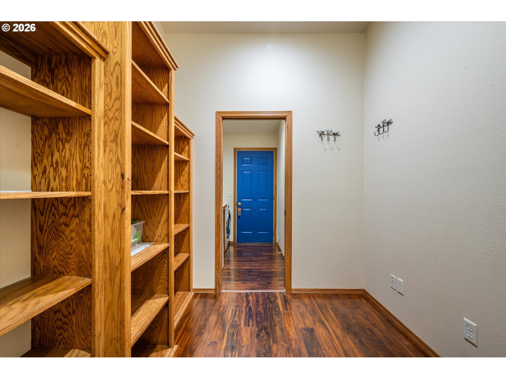 main property photo 21