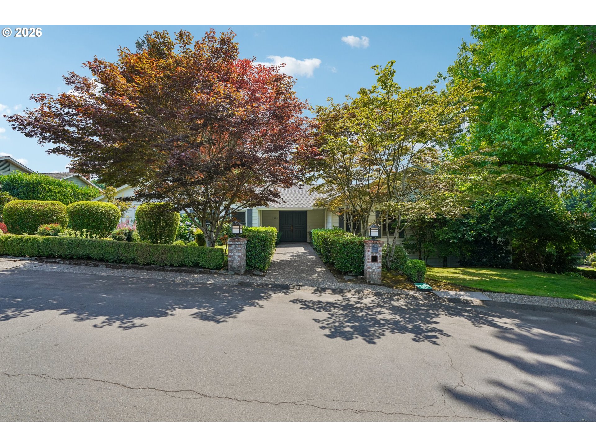 main property photo 0