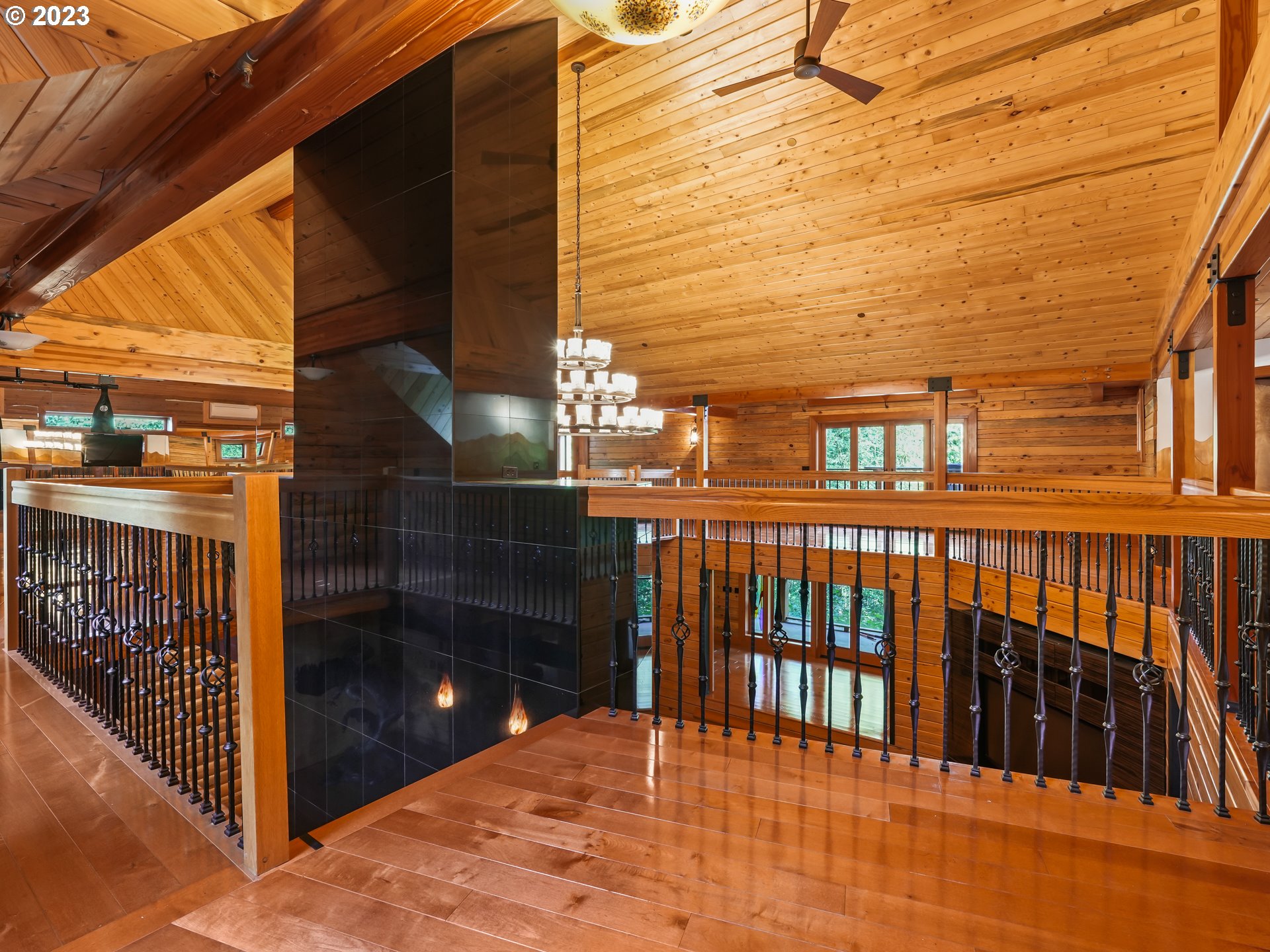 property viewer photo 16
