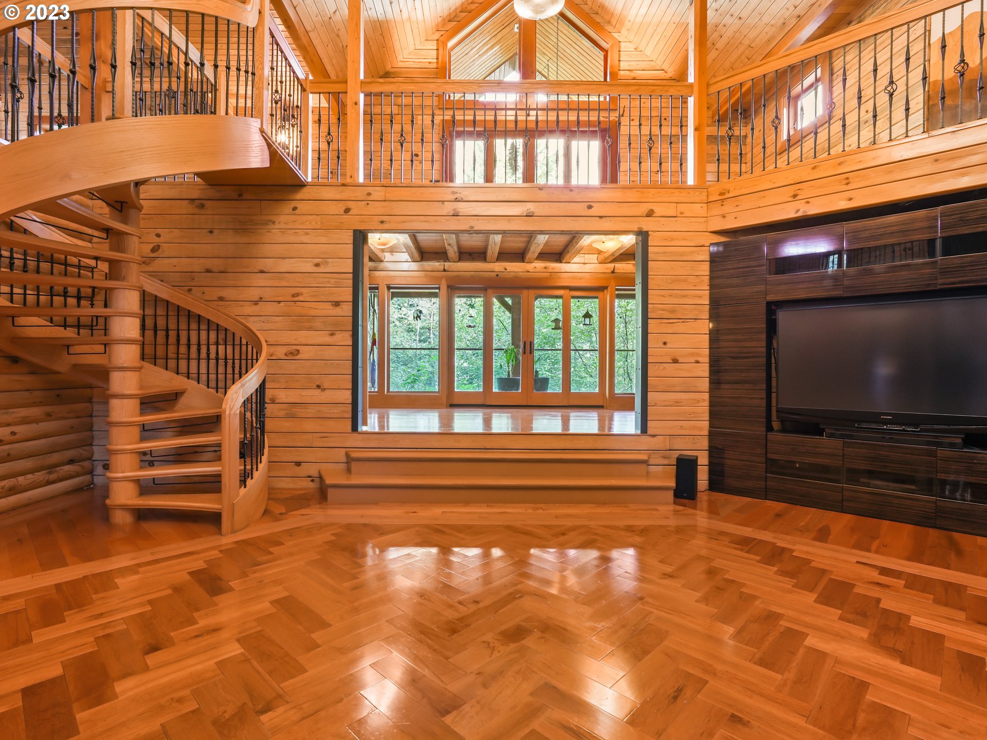 property viewer photo 8