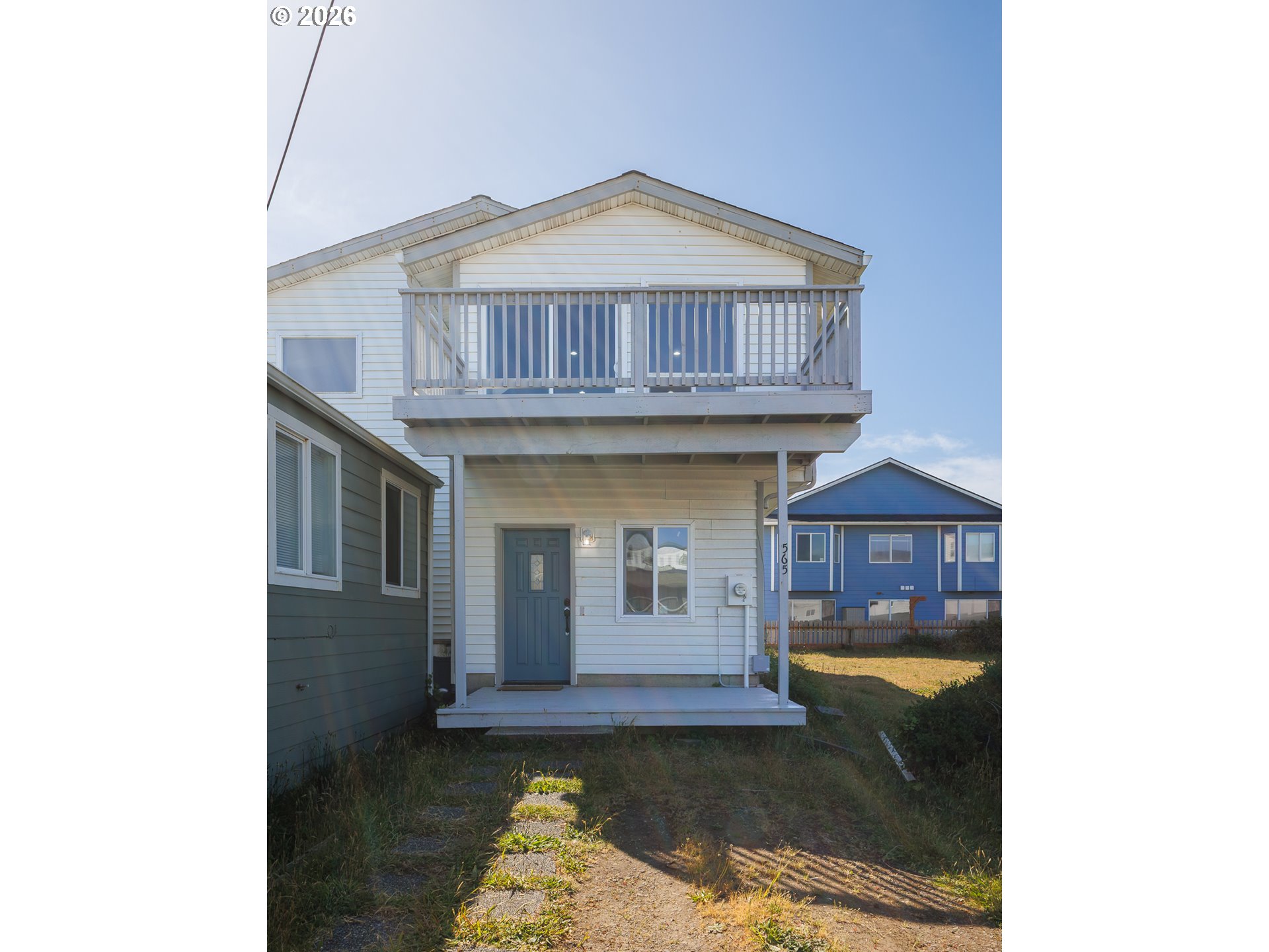 main property photo 28