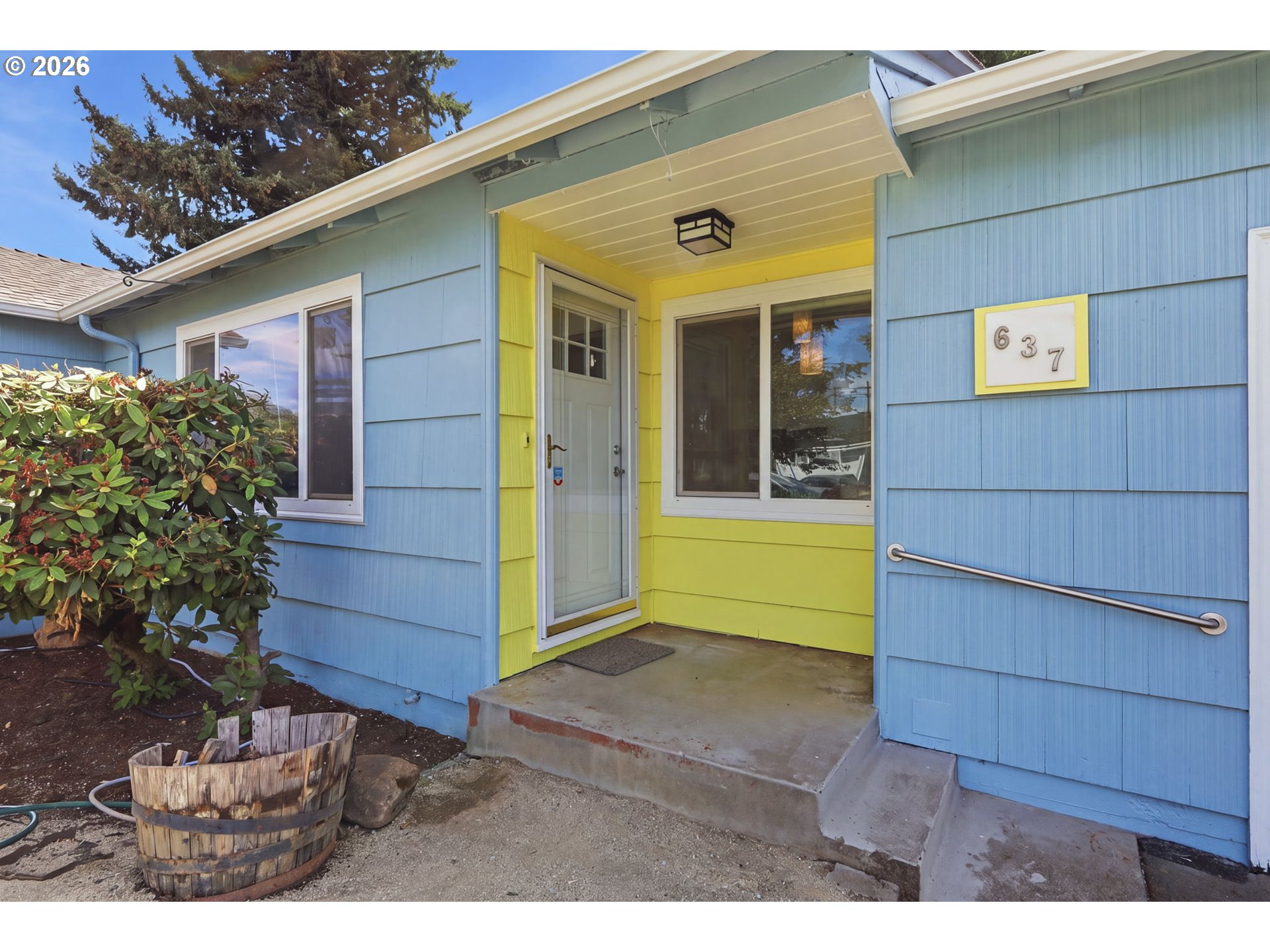 main property photo 2