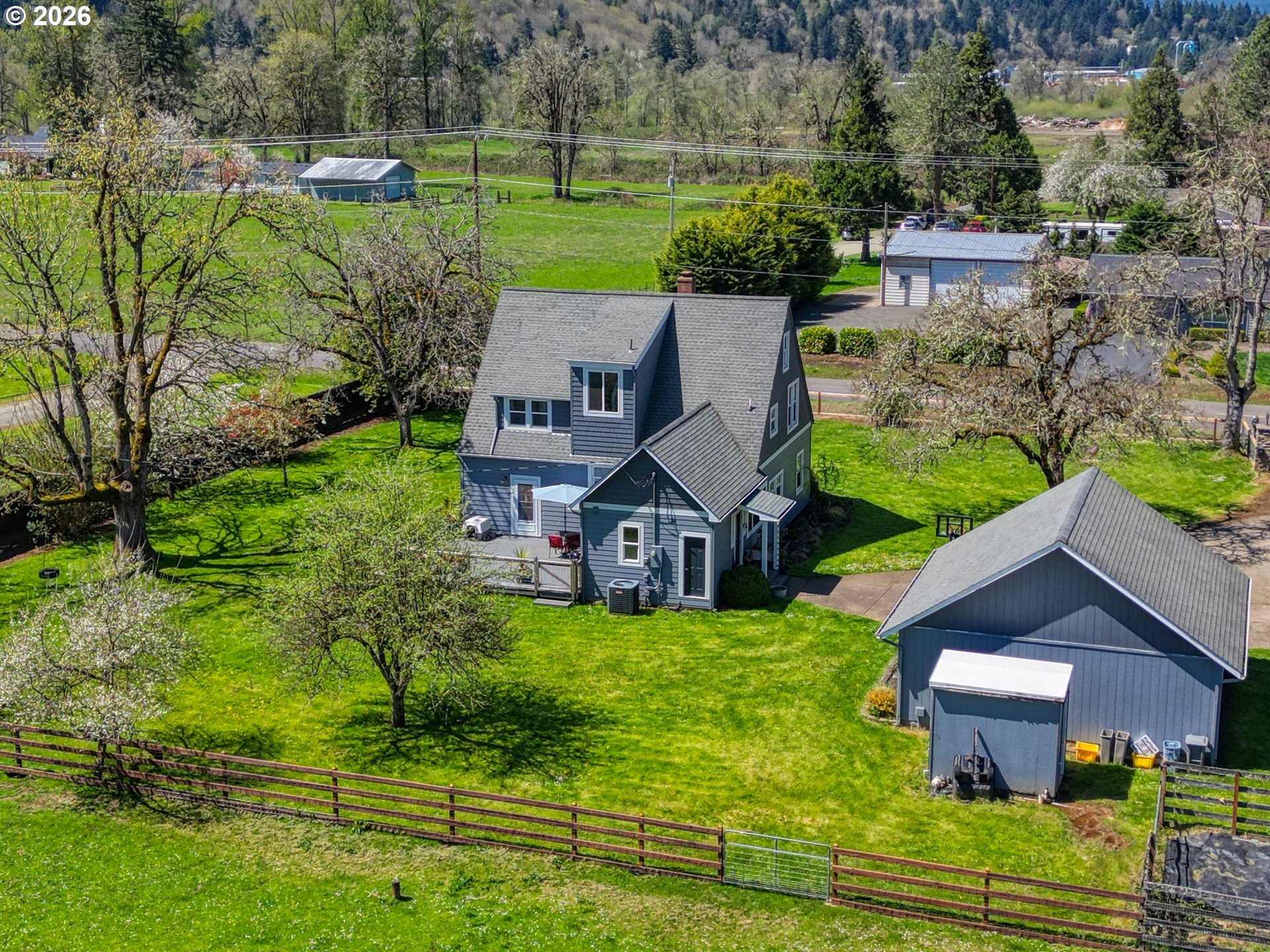 main property photo 44