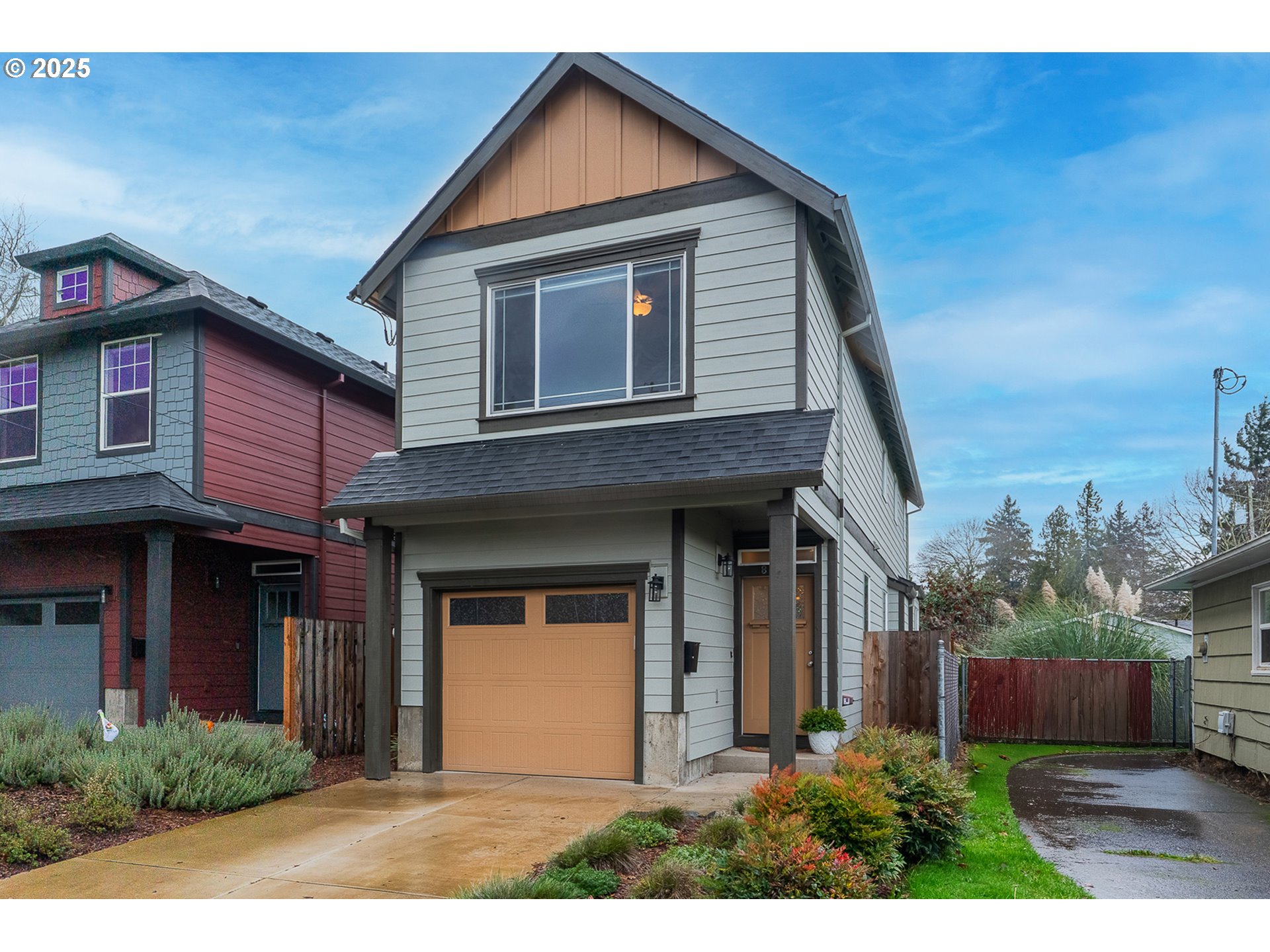 property viewer photo 1