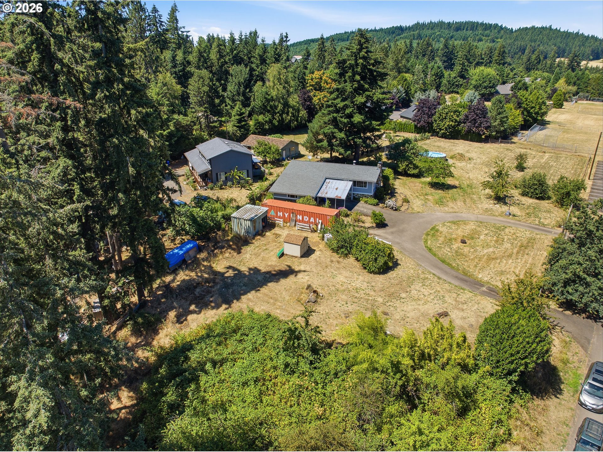 main property photo 40