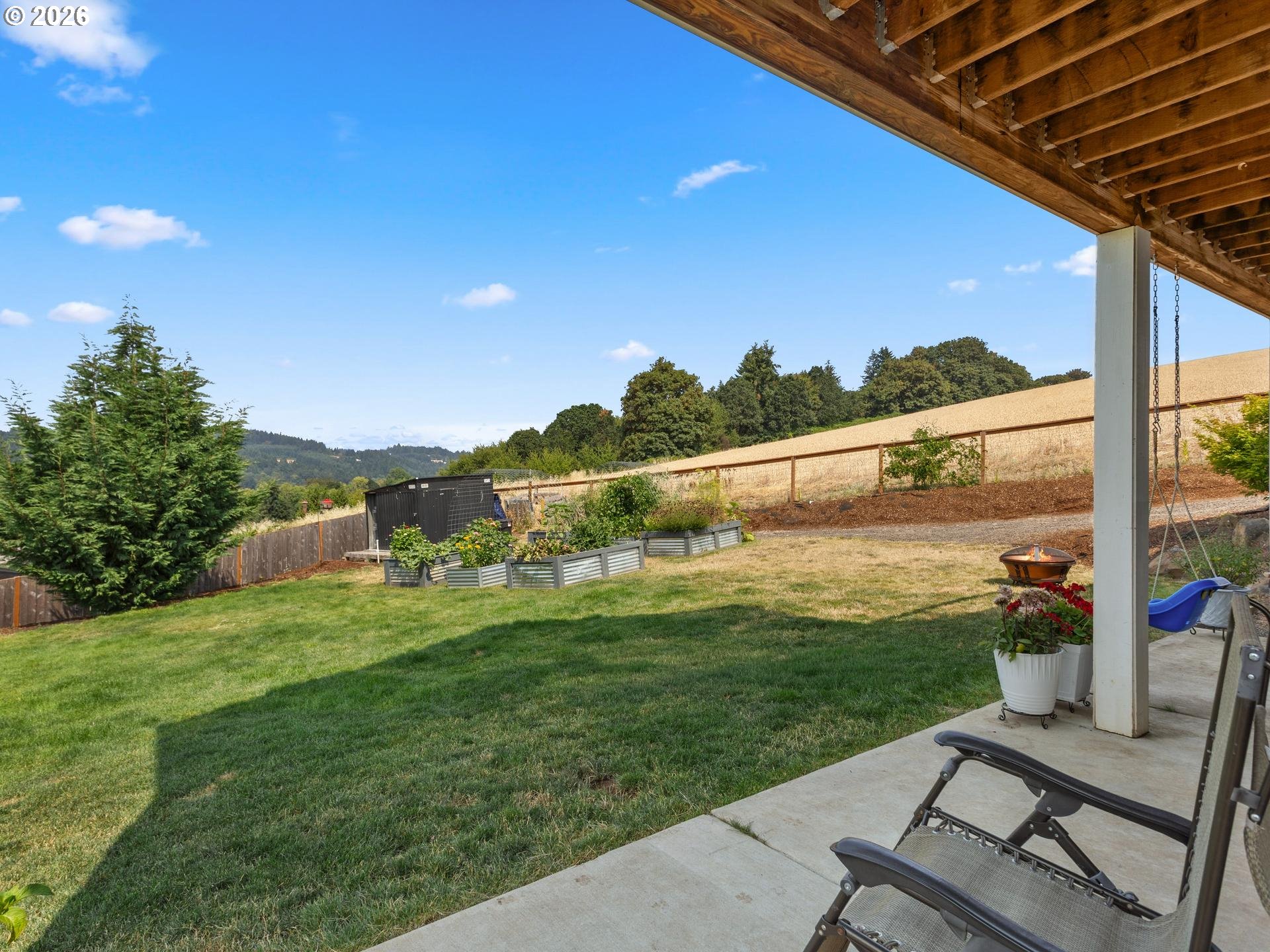 main property photo 41