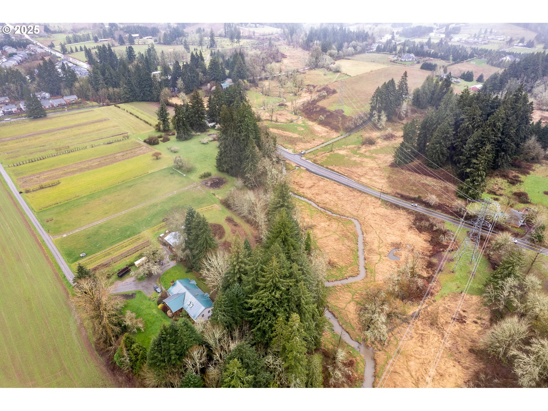 main property photo 11