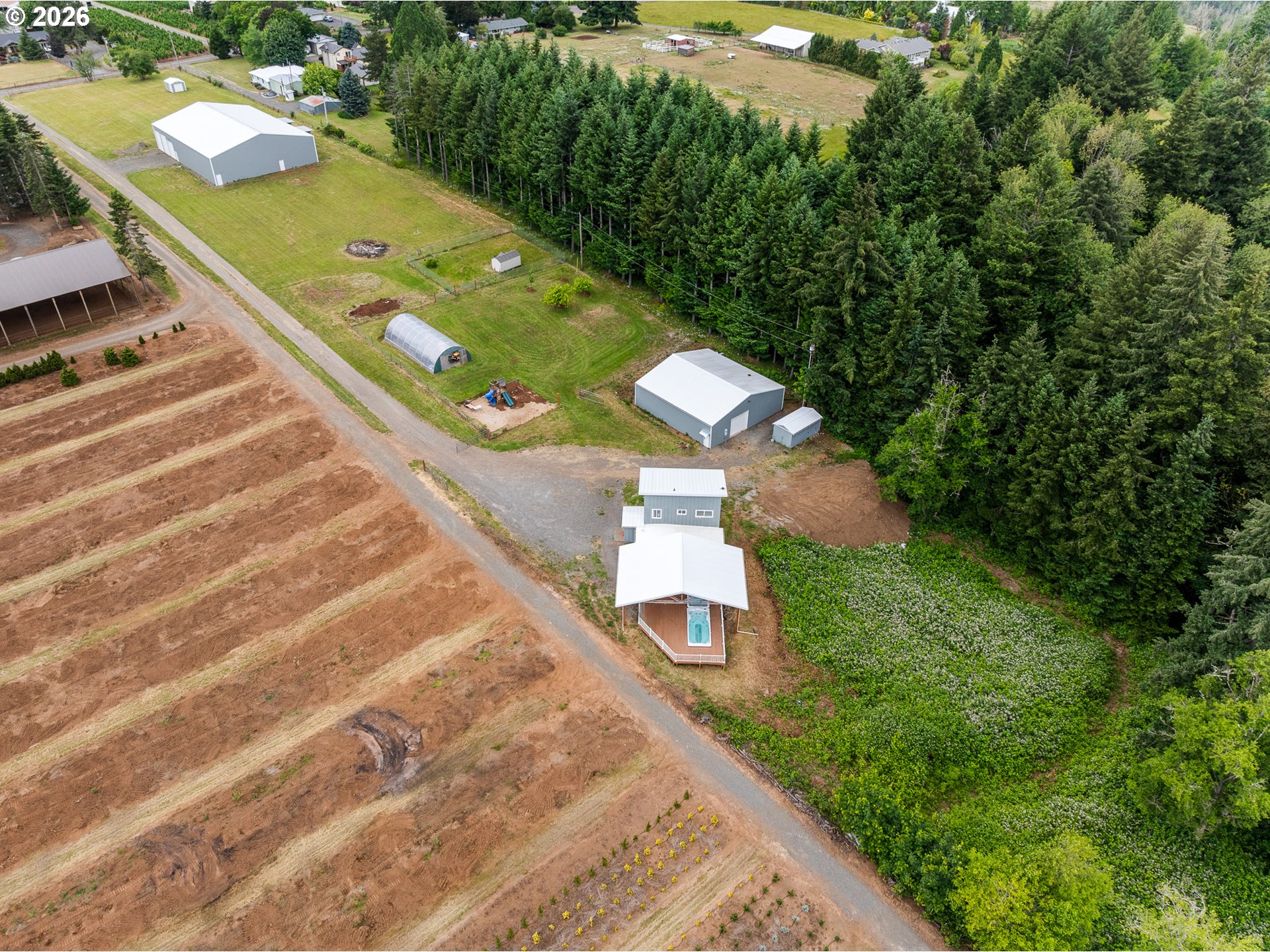 main property photo 42