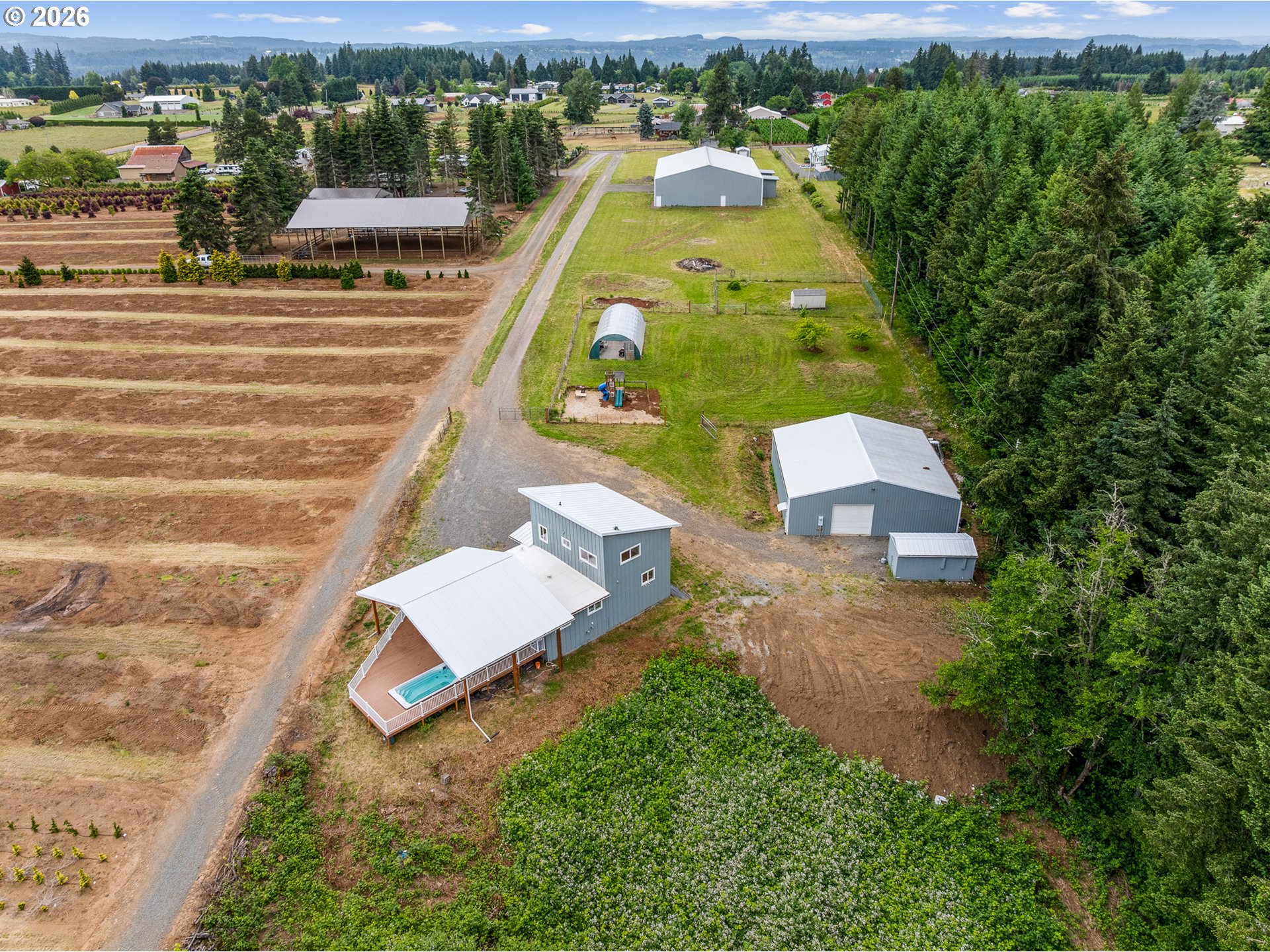 main property photo 43