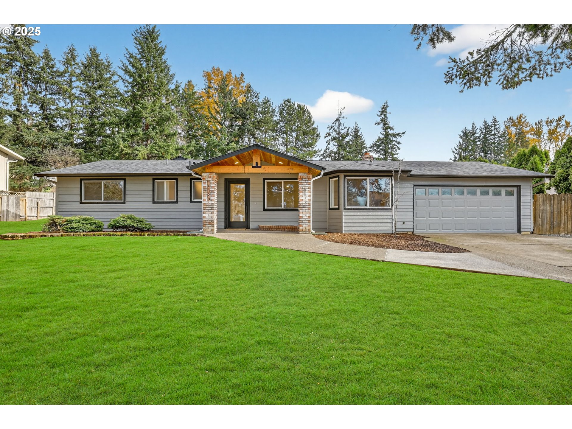 main property photo 0