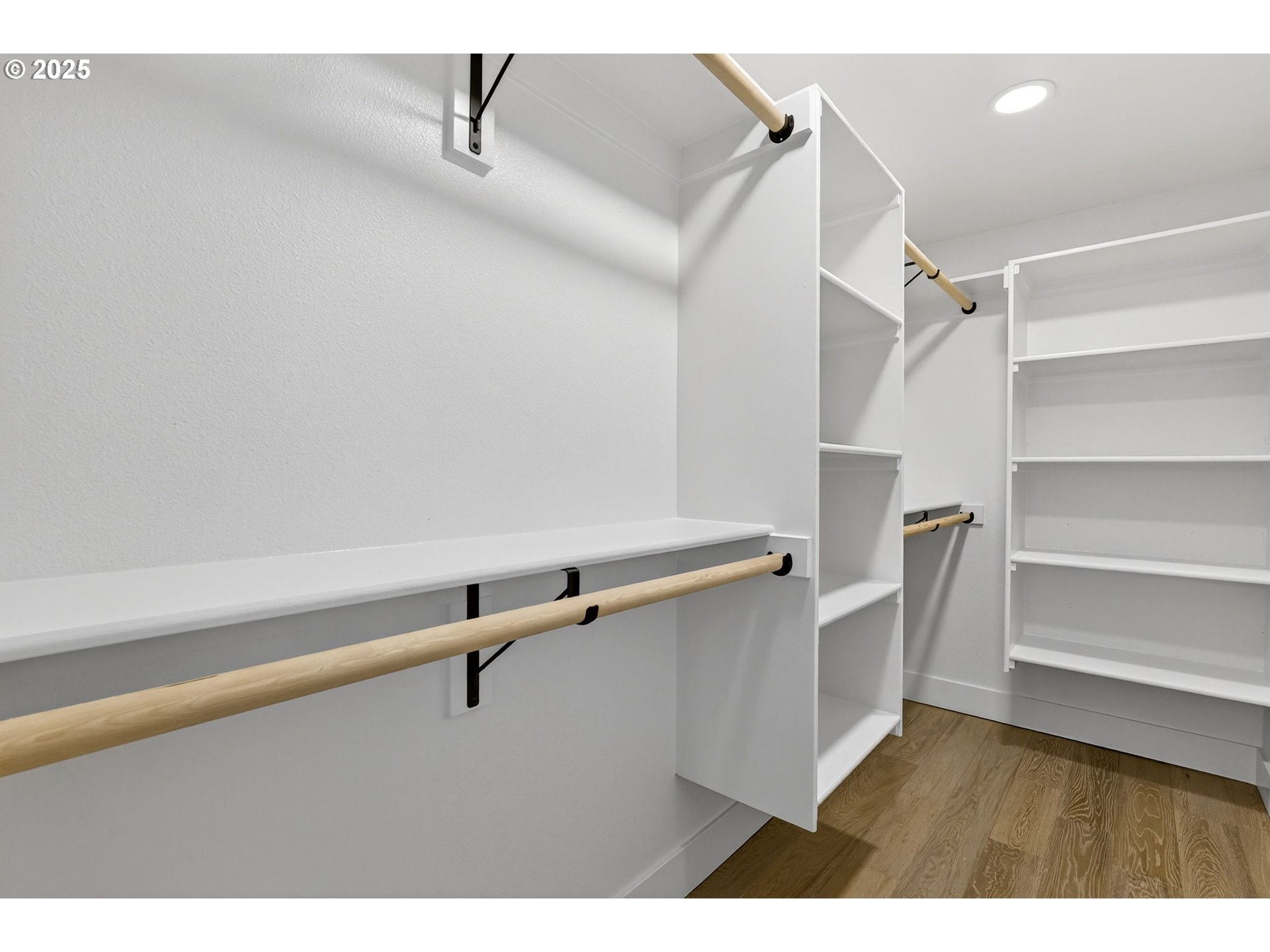 property viewer photo 28