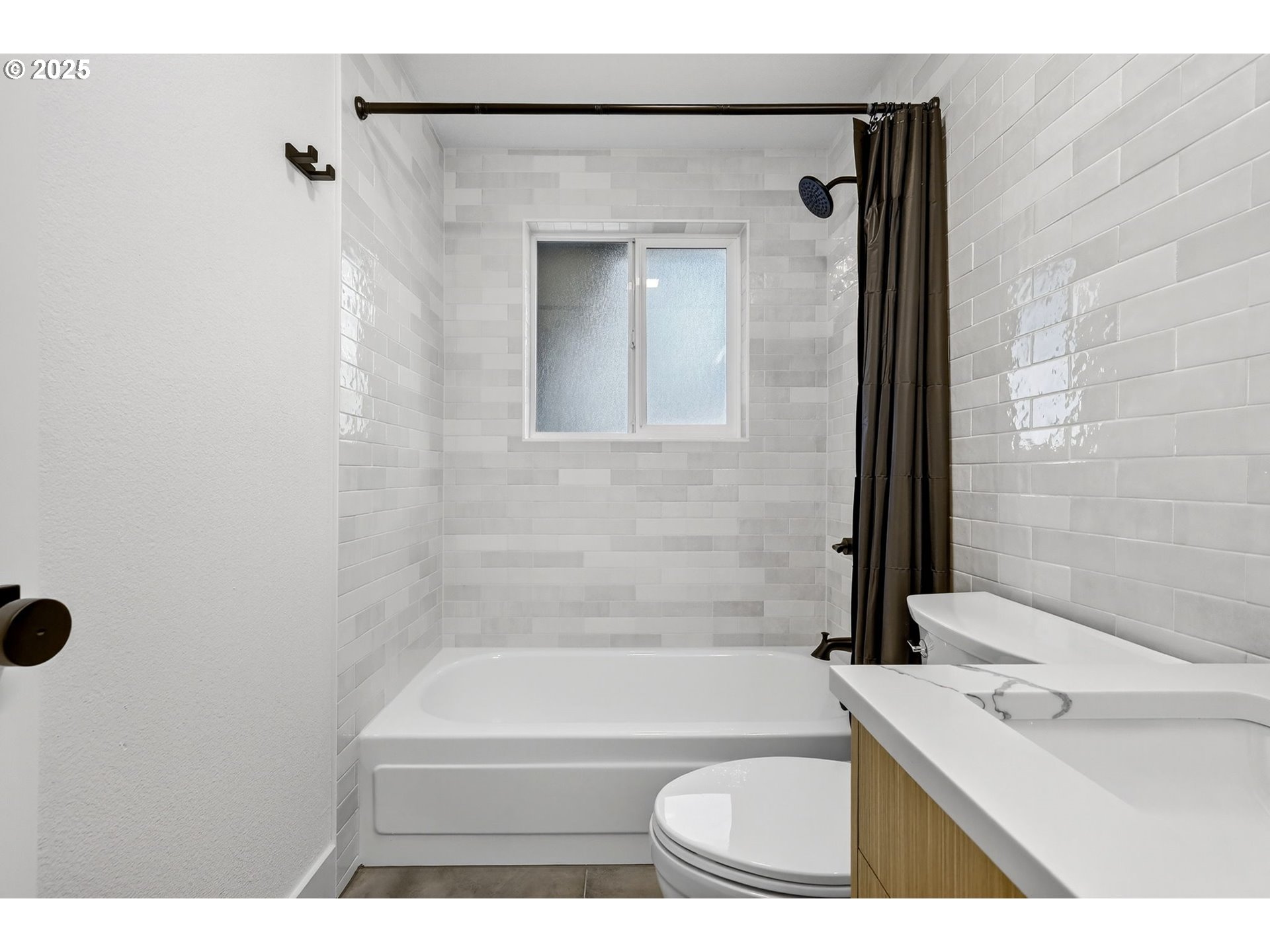 property viewer photo 38