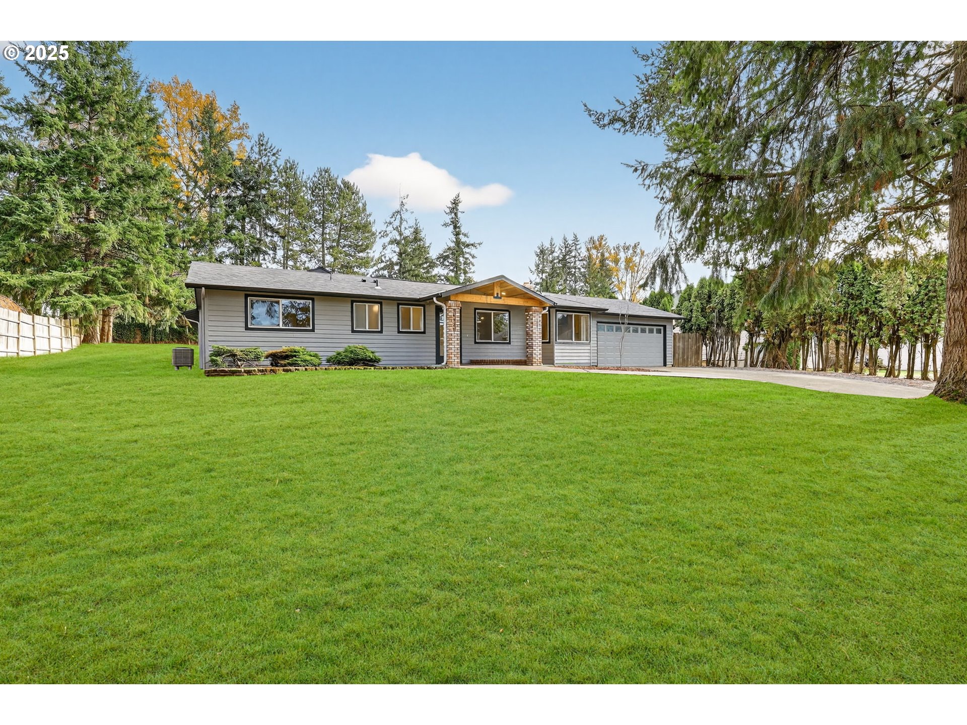 property viewer photo 6