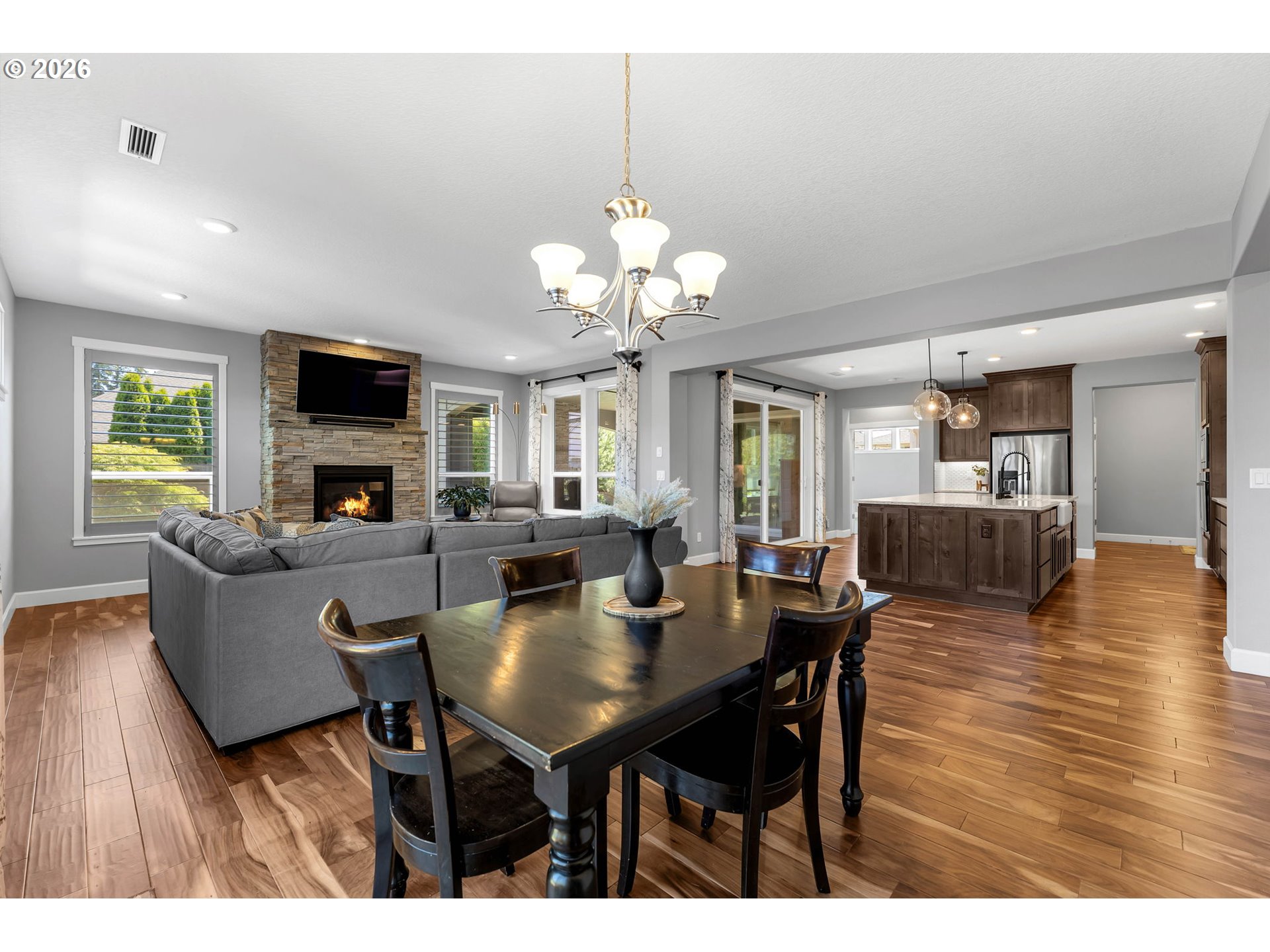 property viewer photo 10