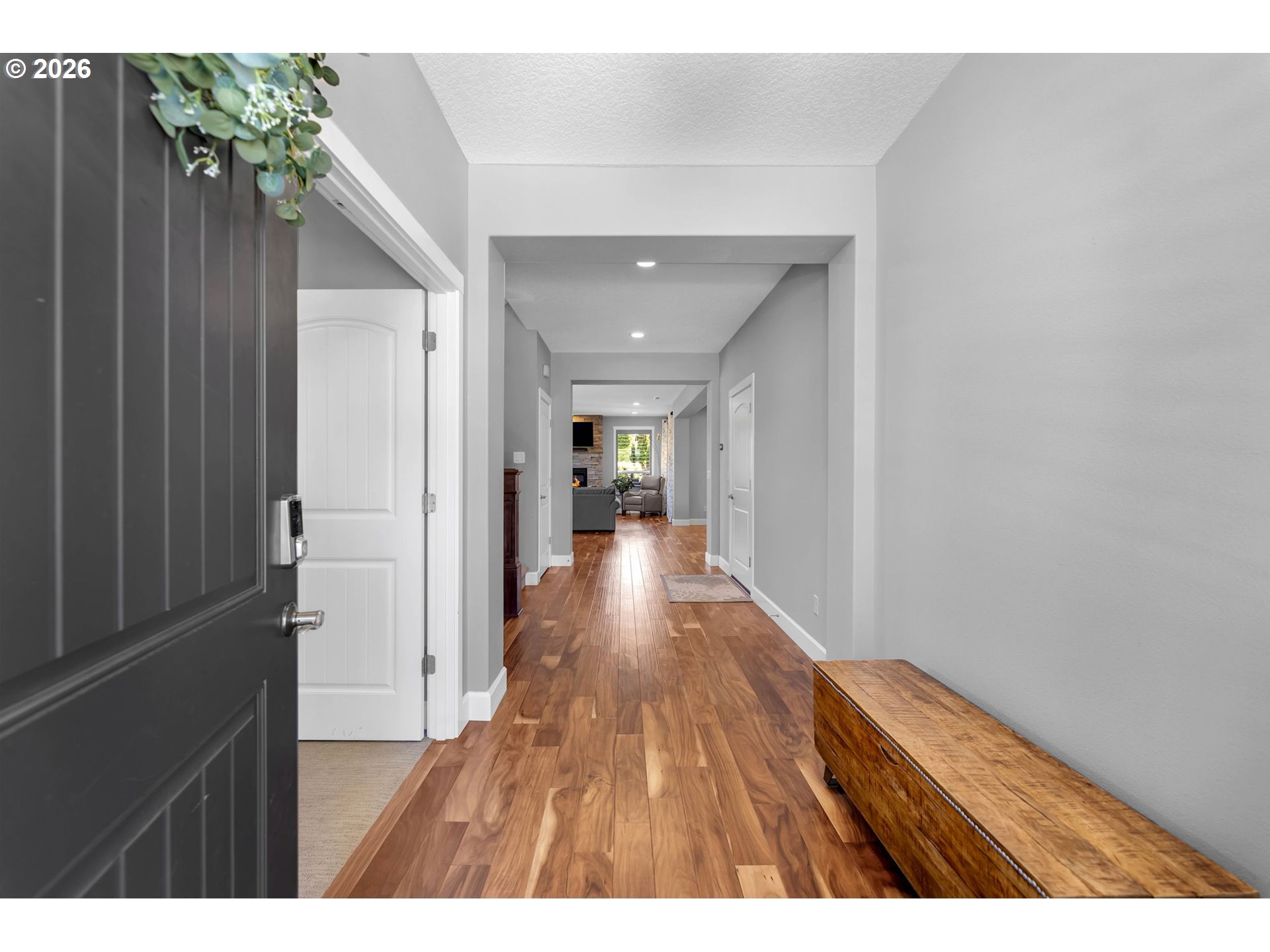 property viewer photo 3