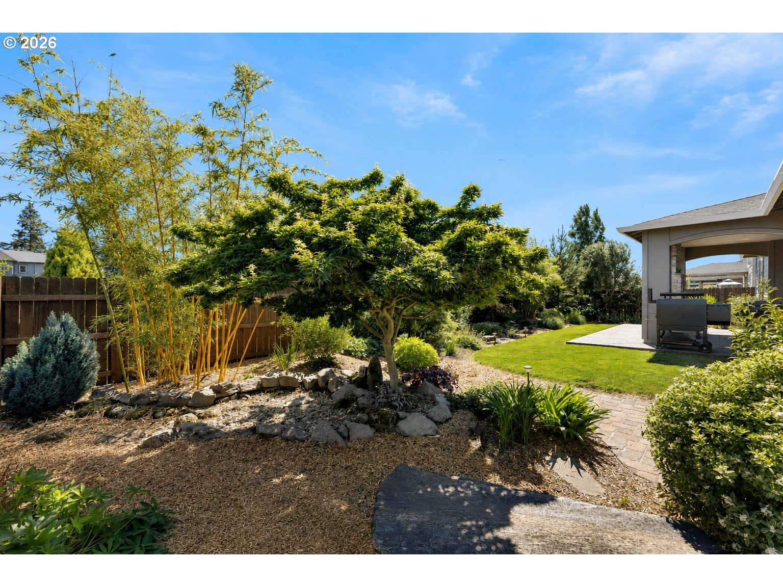 property viewer photo 47