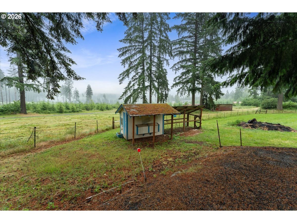 main property photo 25