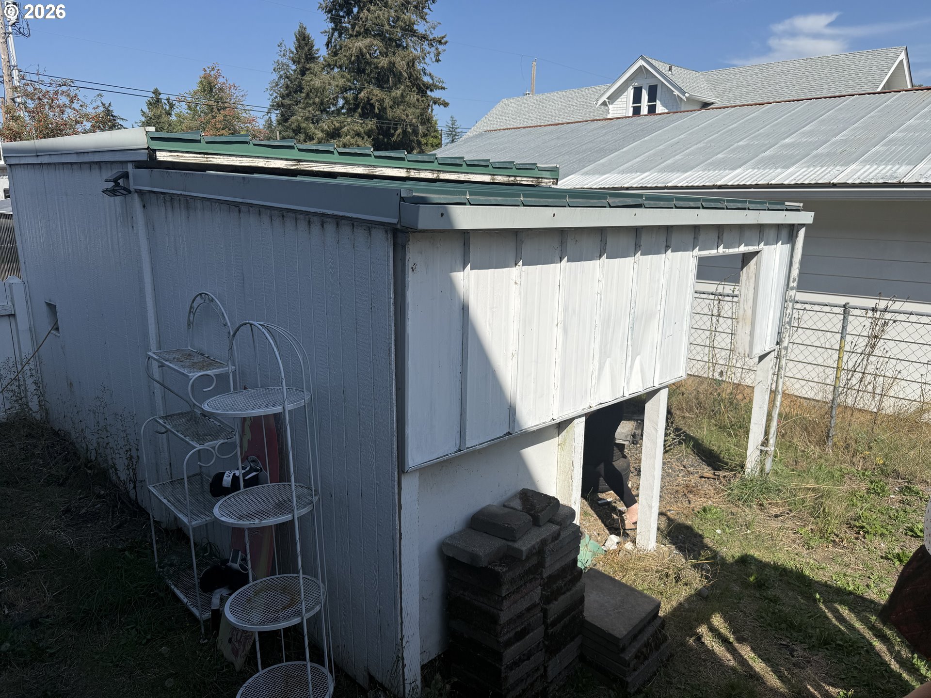 main property photo 26