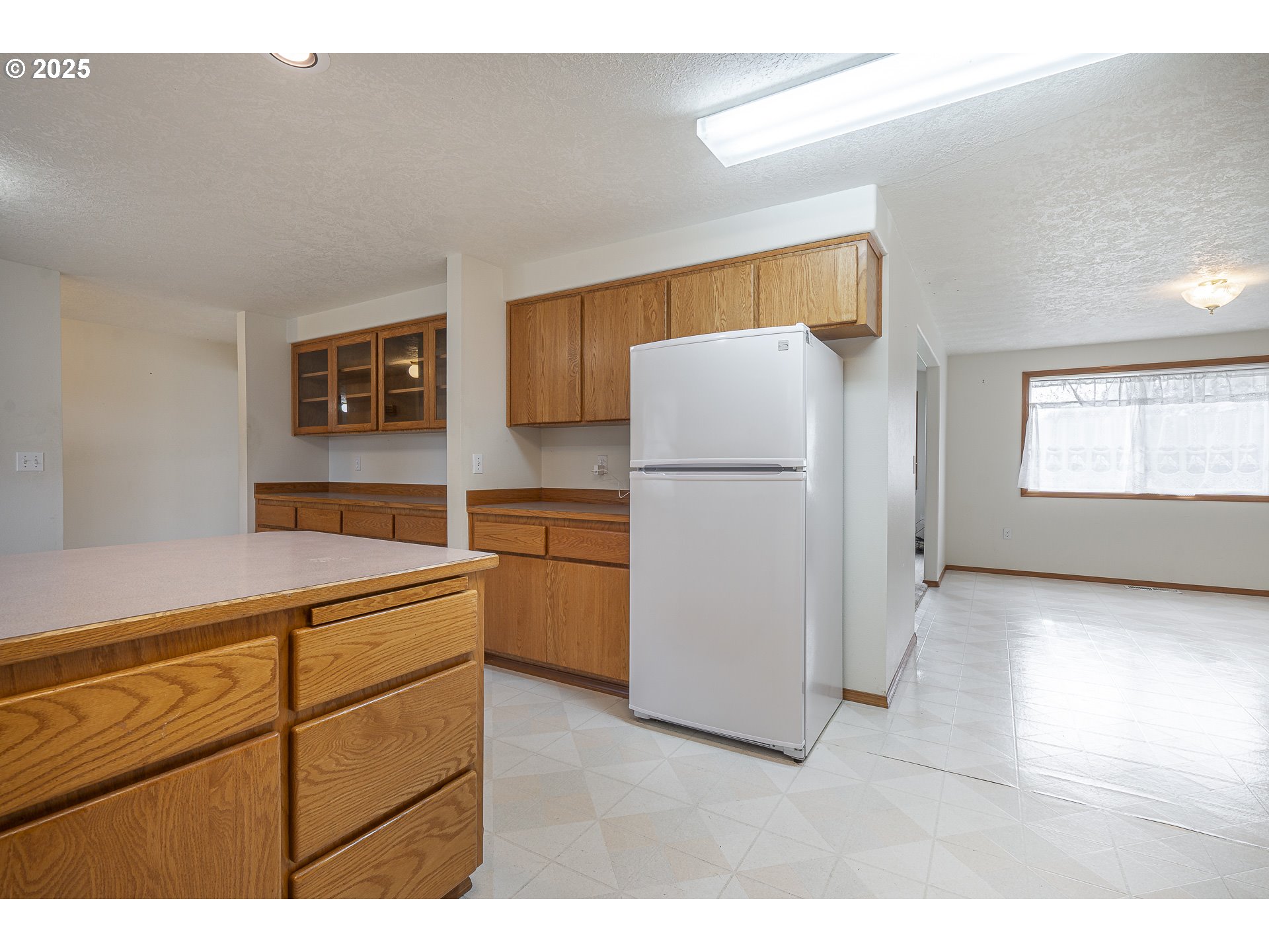property viewer photo 12
