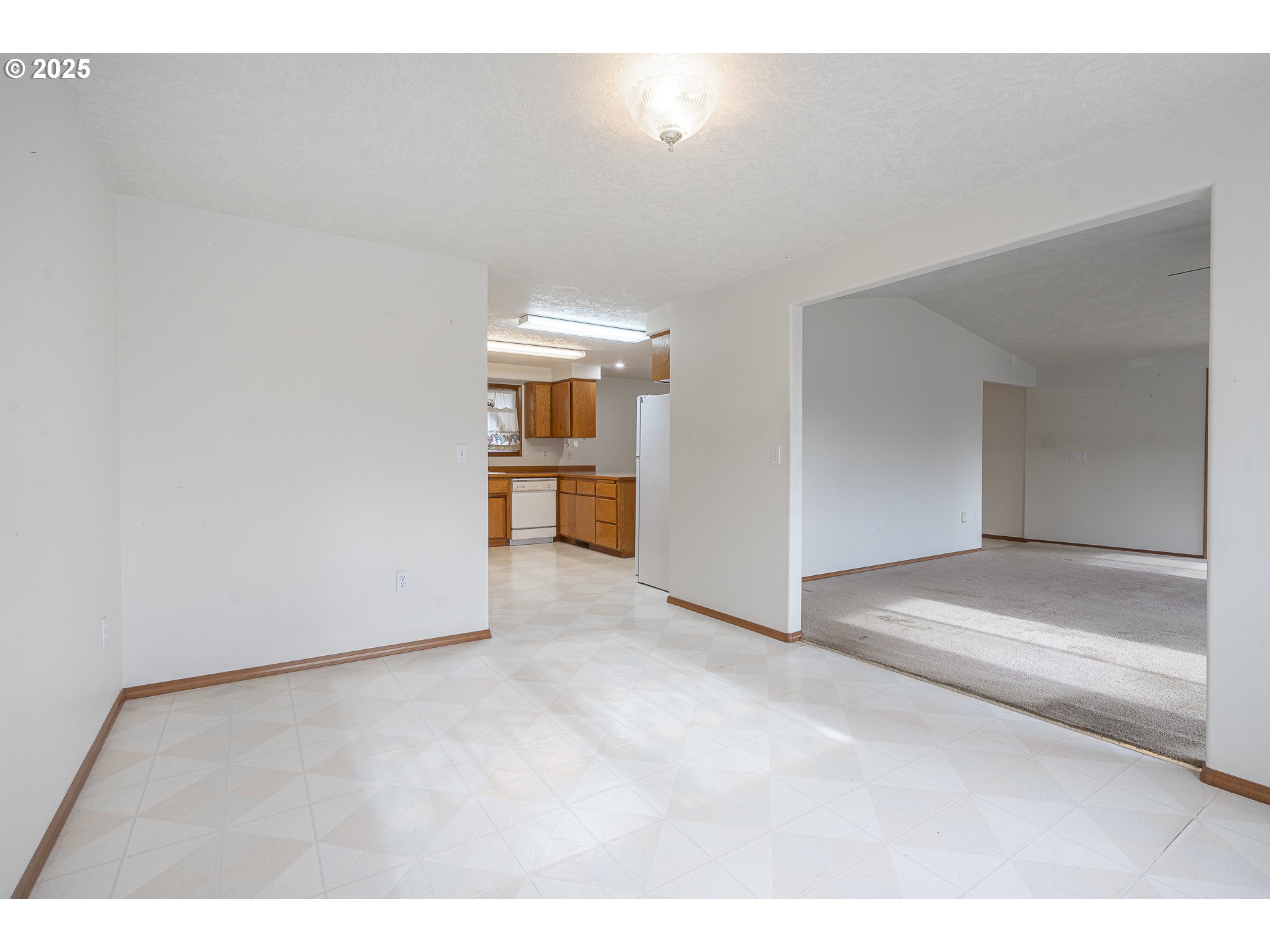 property viewer photo 14