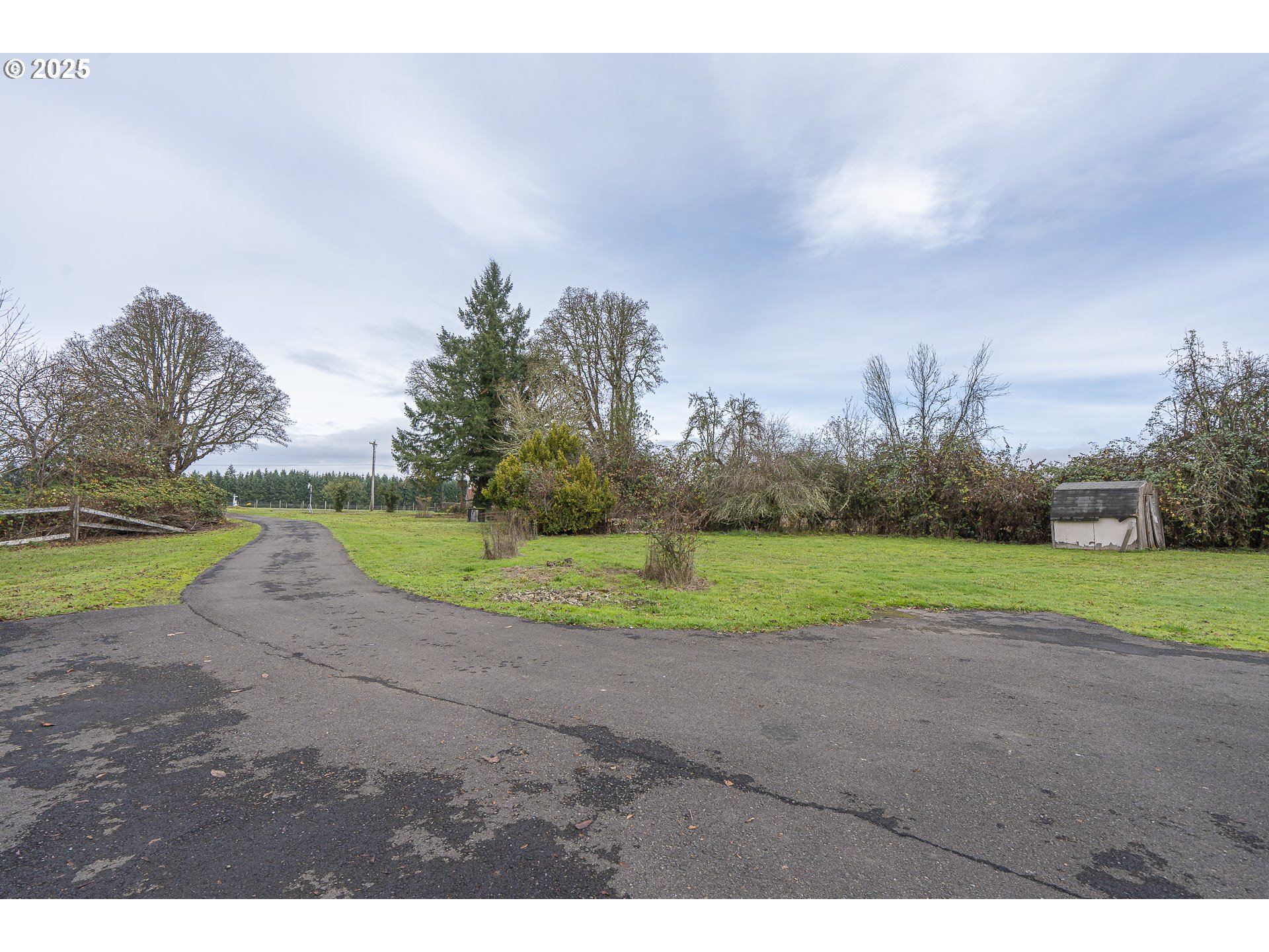 property viewer photo 43