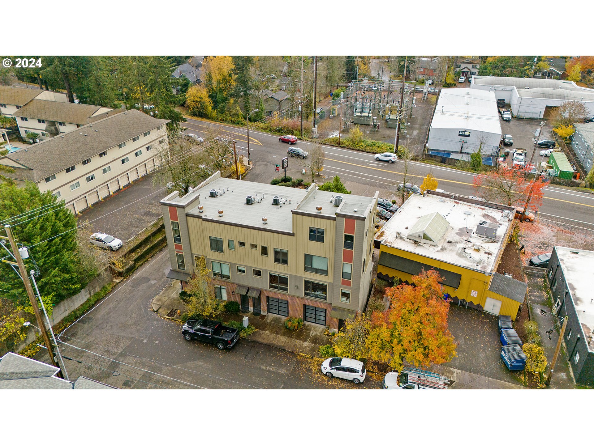 main property photo 47