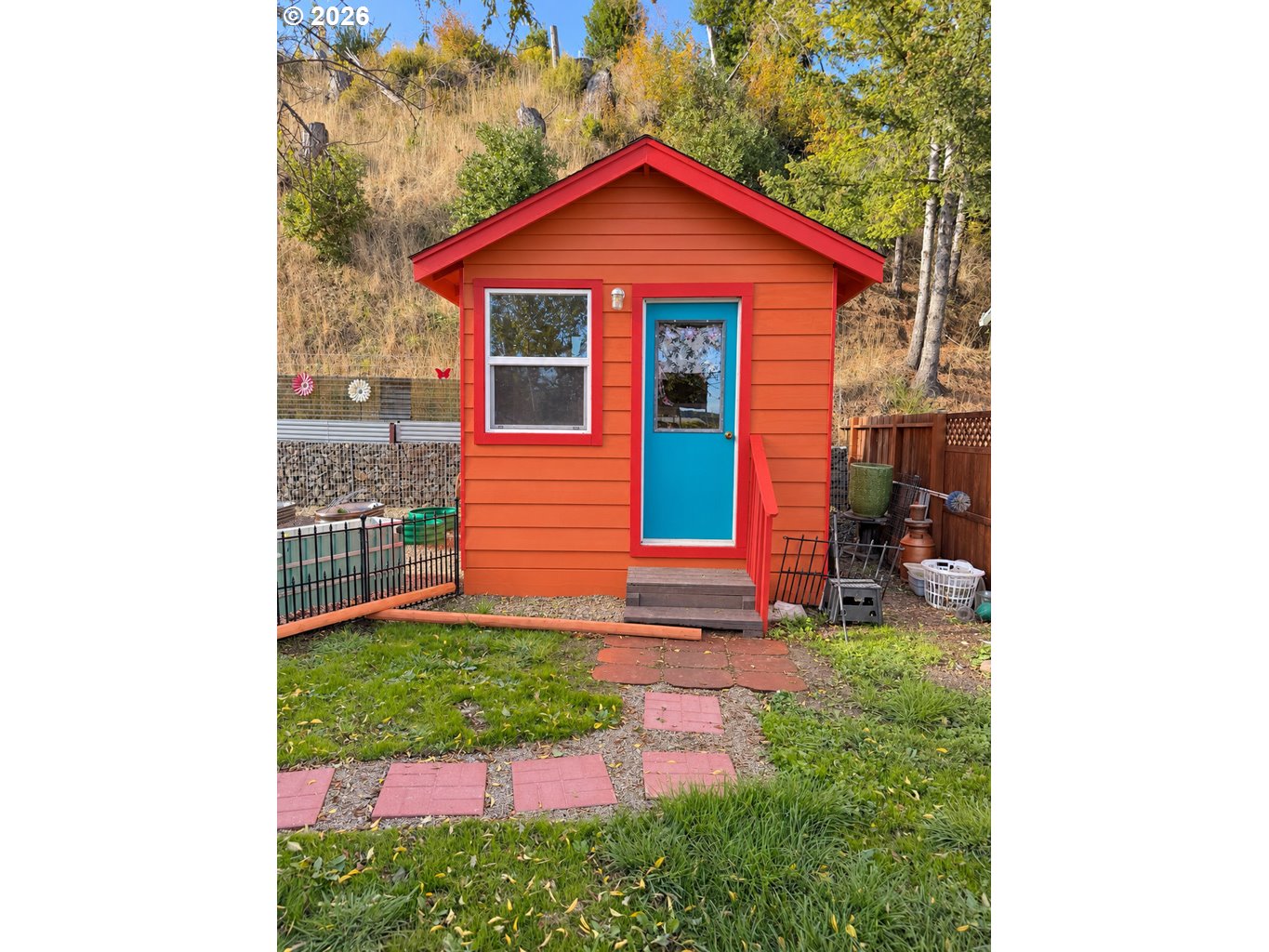 main property photo 26
