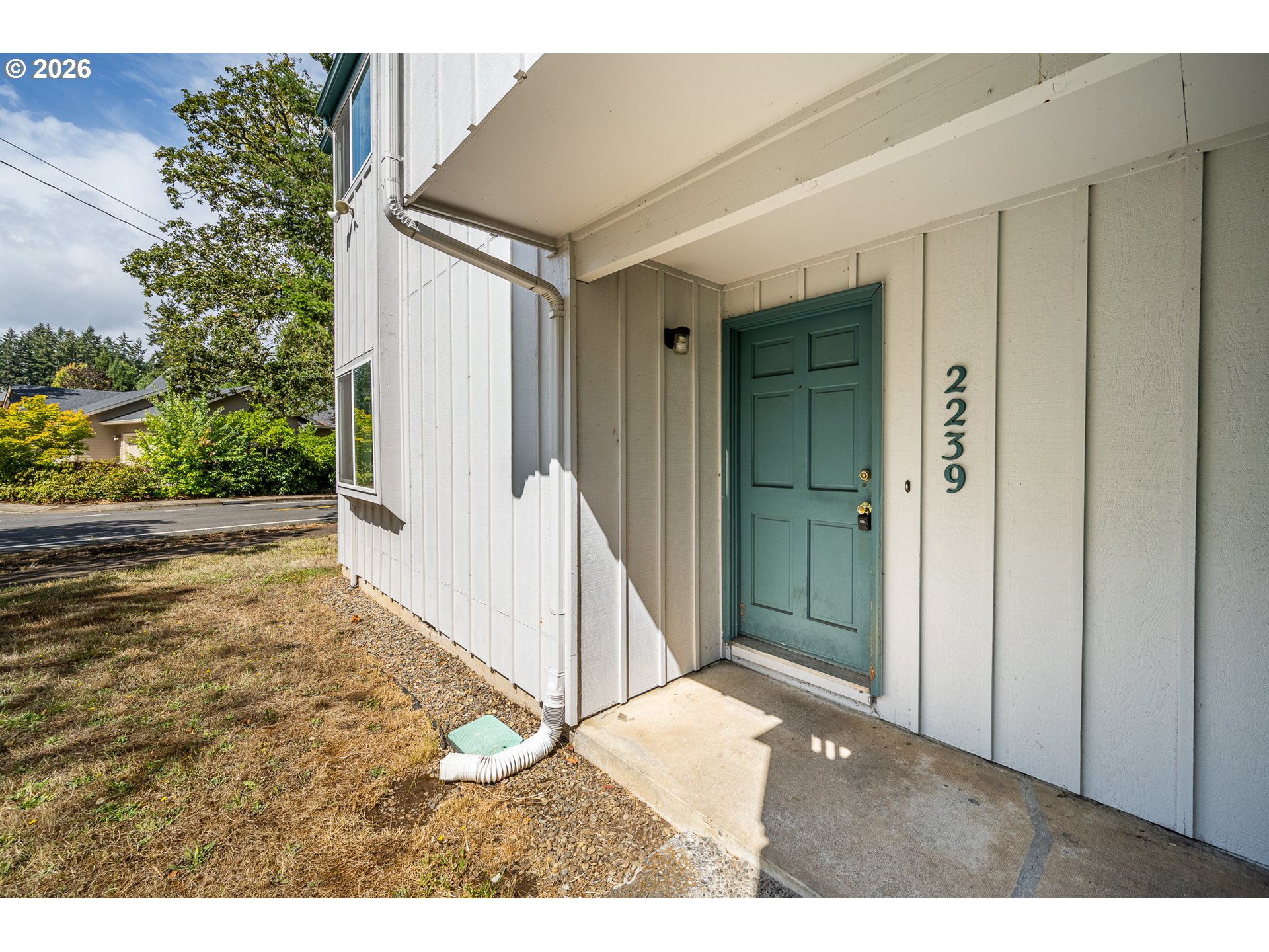 main property photo 14