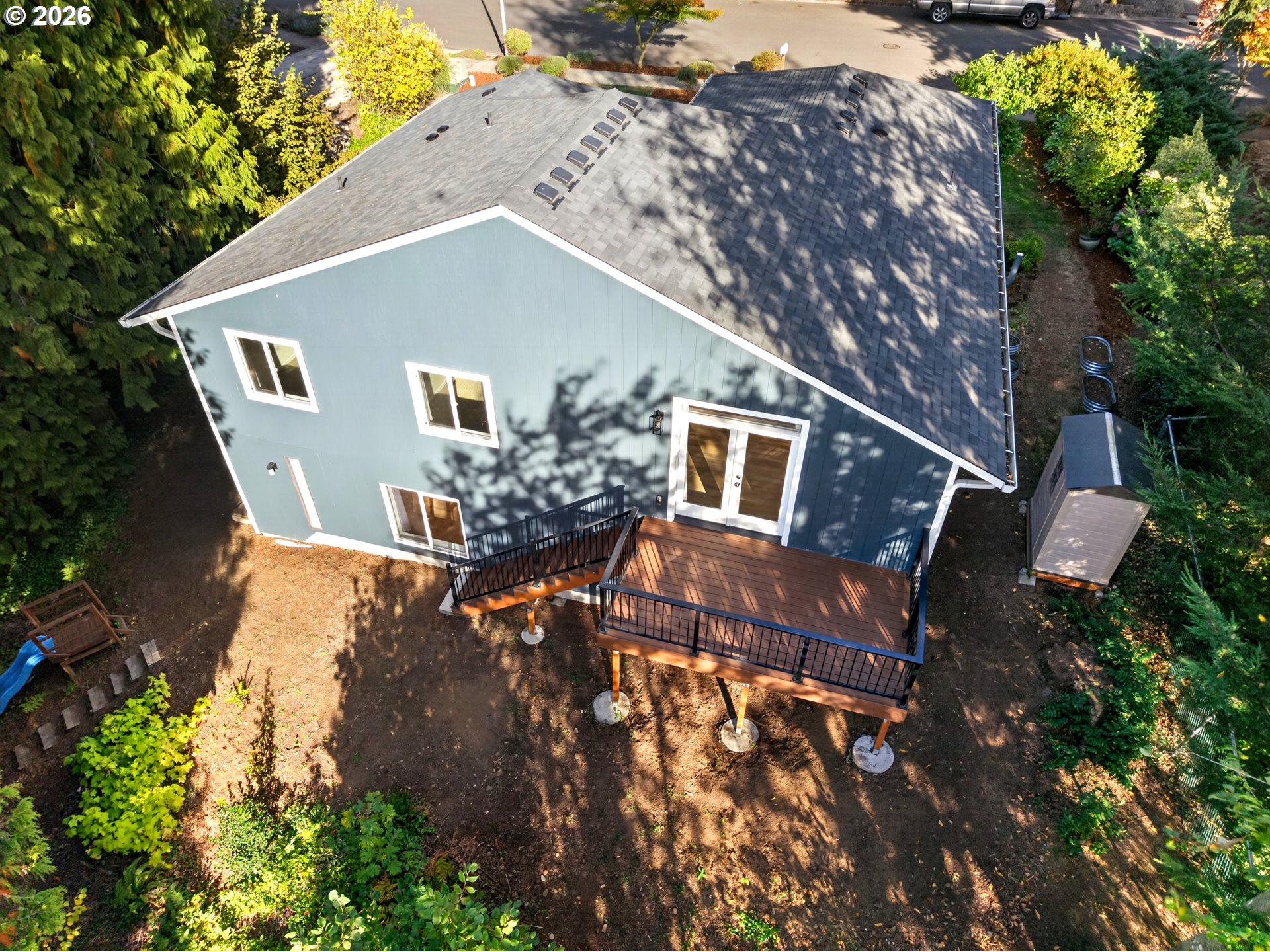 main property photo 35