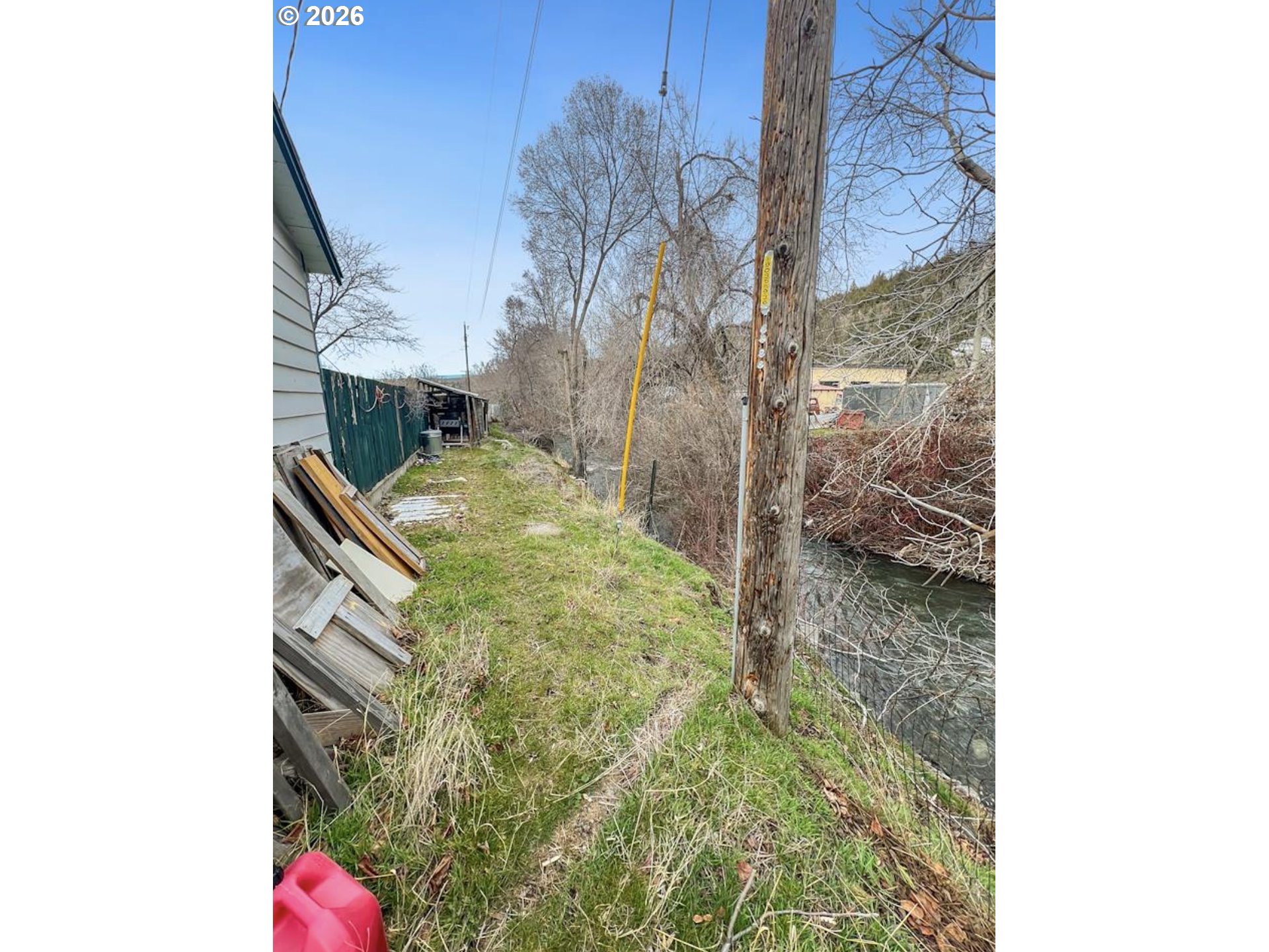 main property photo 22