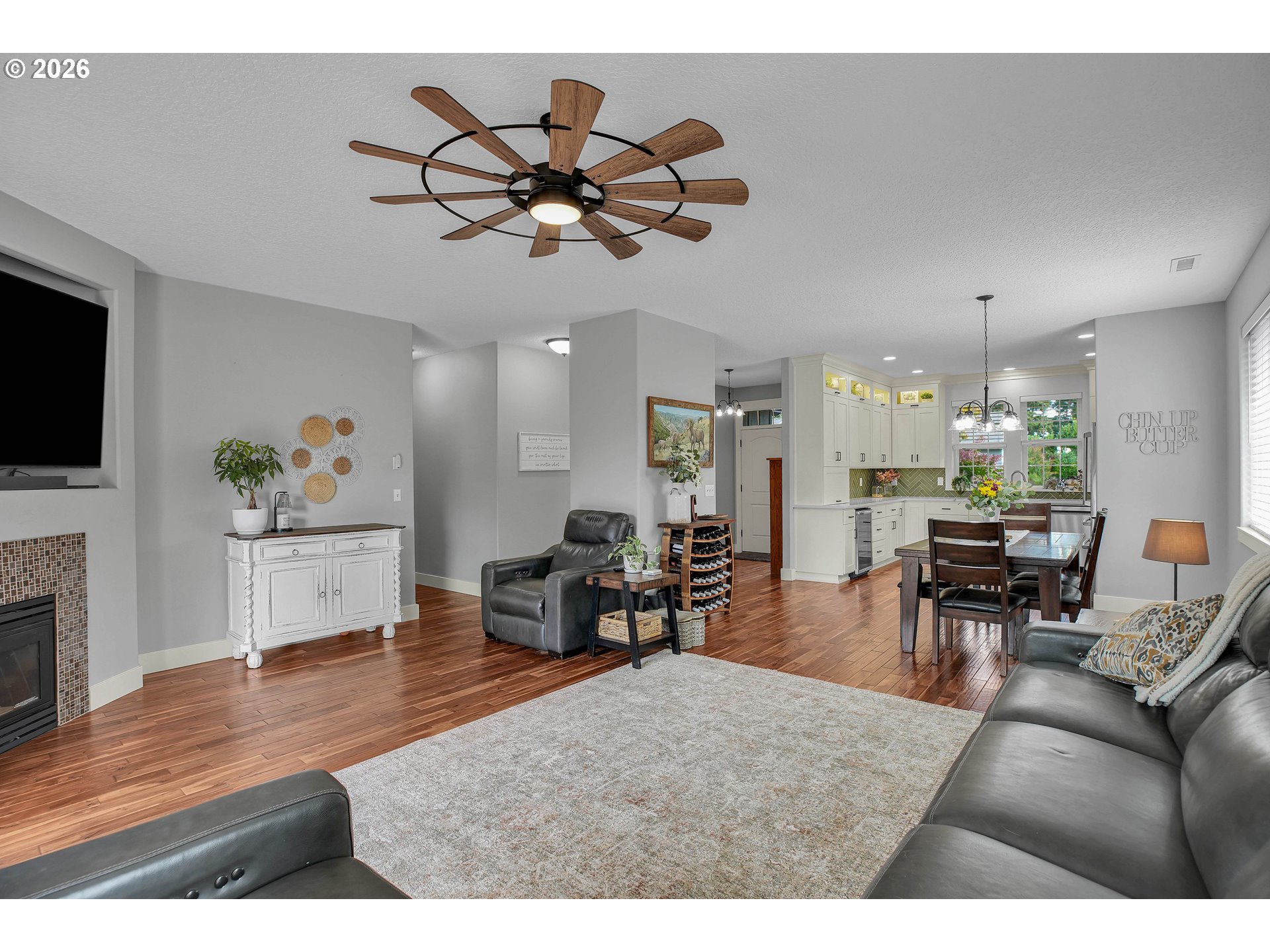 property viewer photo 17