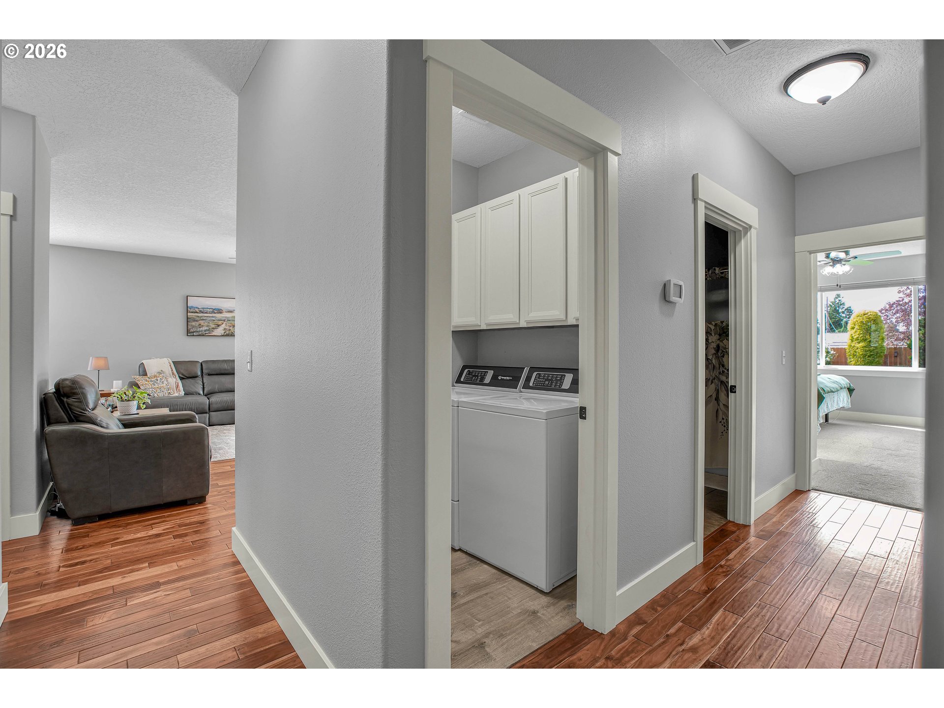 property viewer photo 24