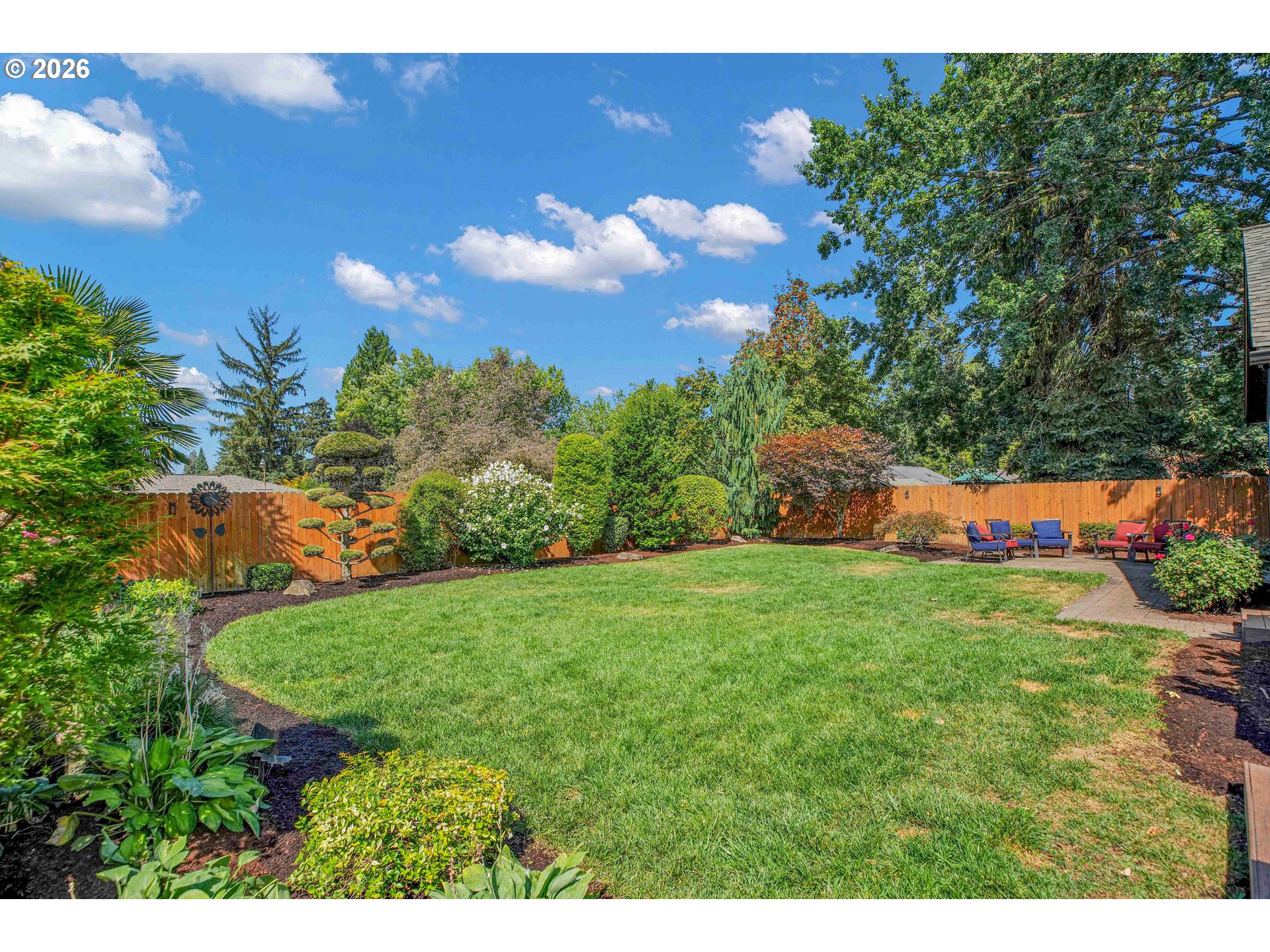 property viewer photo 41