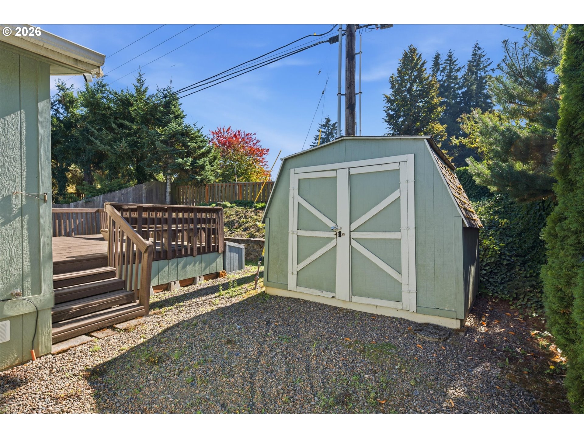 main property photo 33