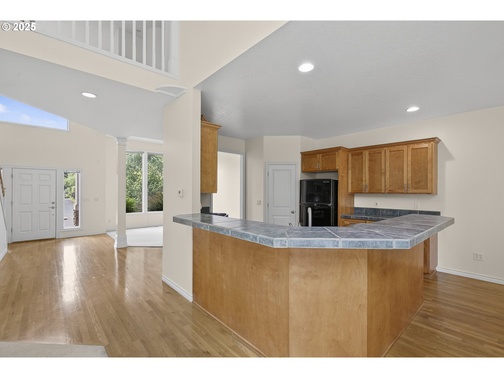 property viewer photo 14