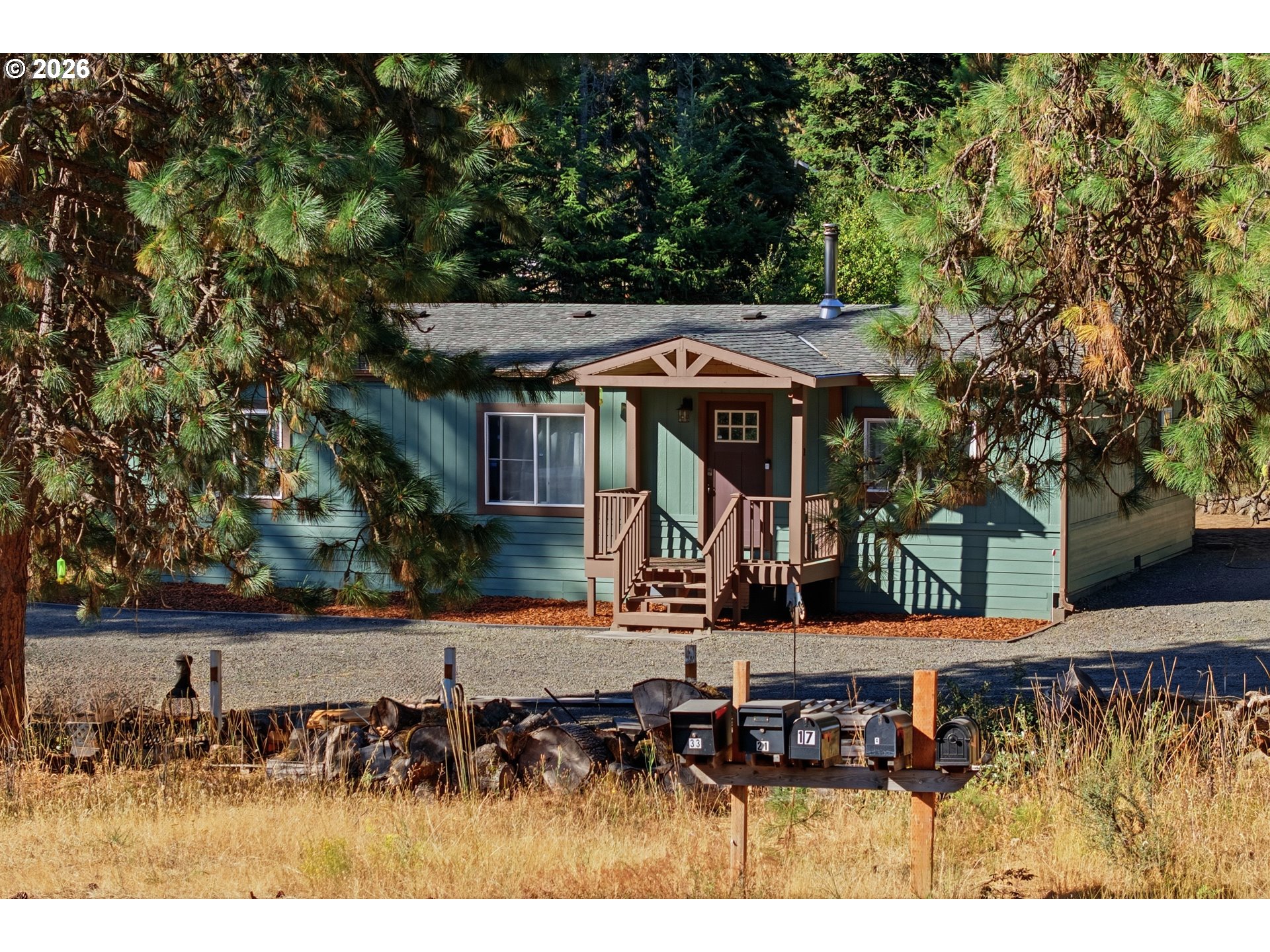 main property photo 17