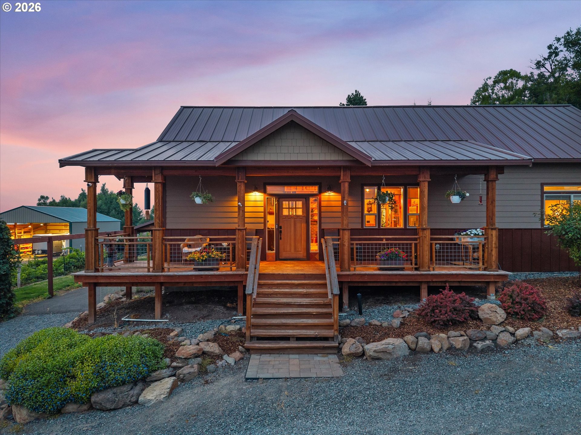 main property photo 5