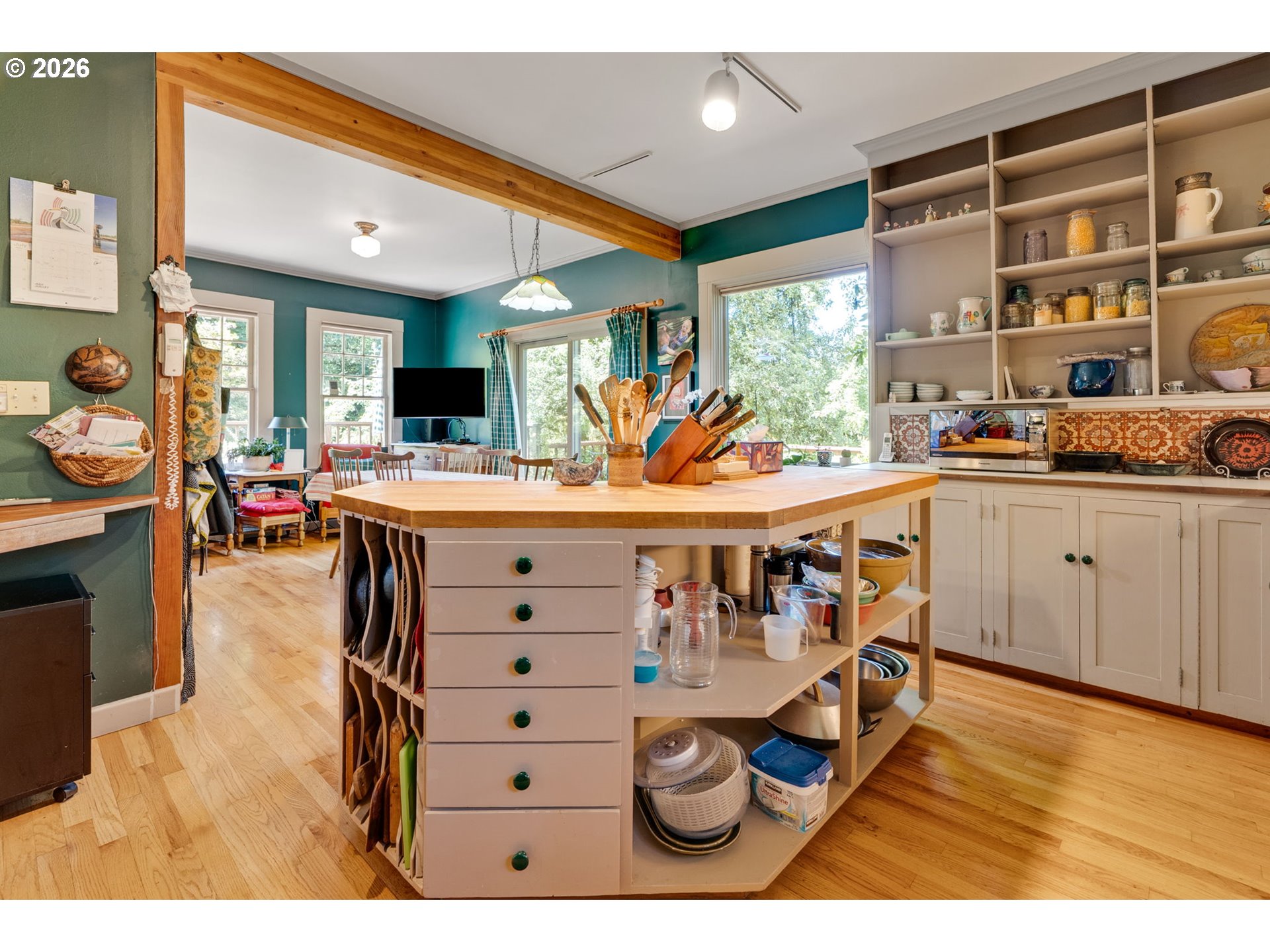 main property photo 15