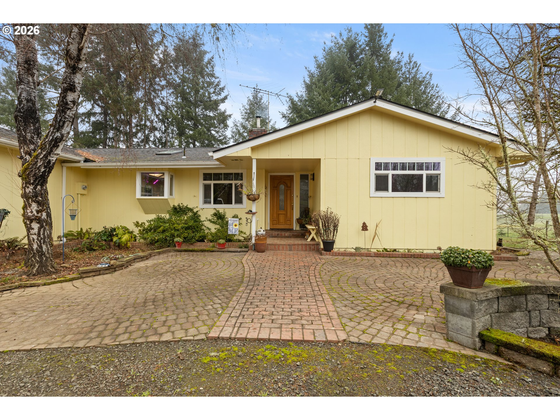 main property photo 2