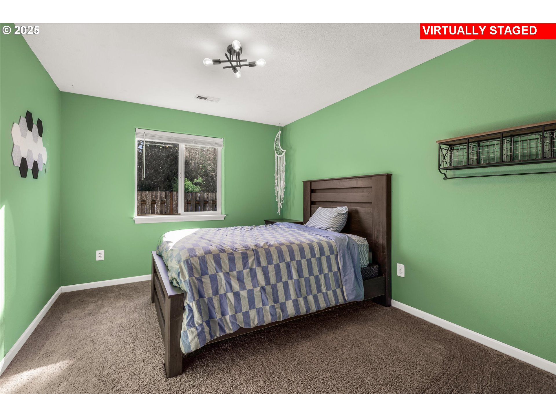 property viewer photo 19