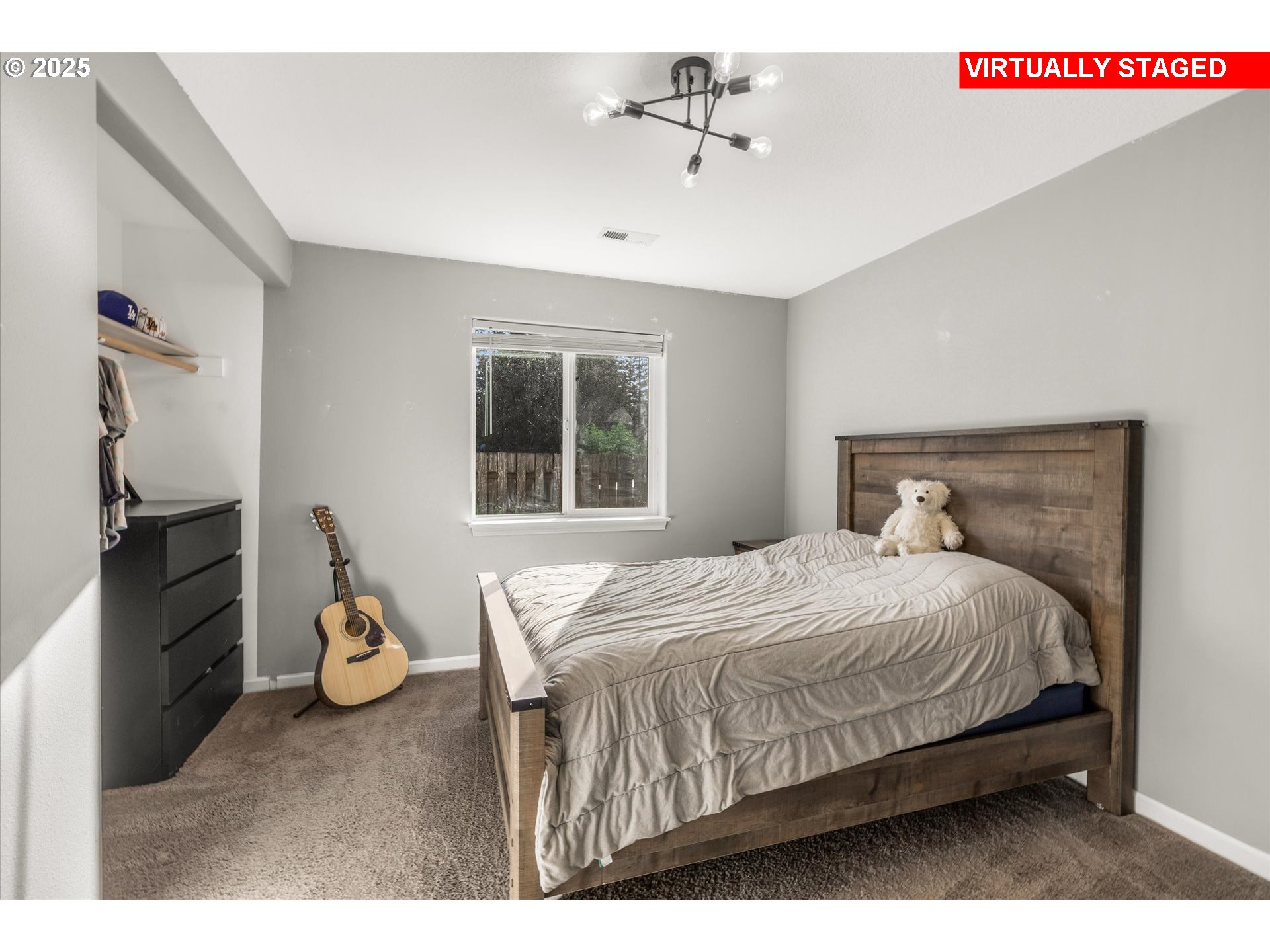 property viewer photo 22