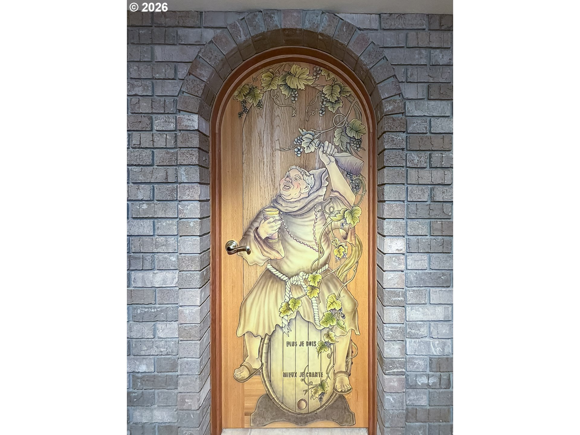 main property photo 17