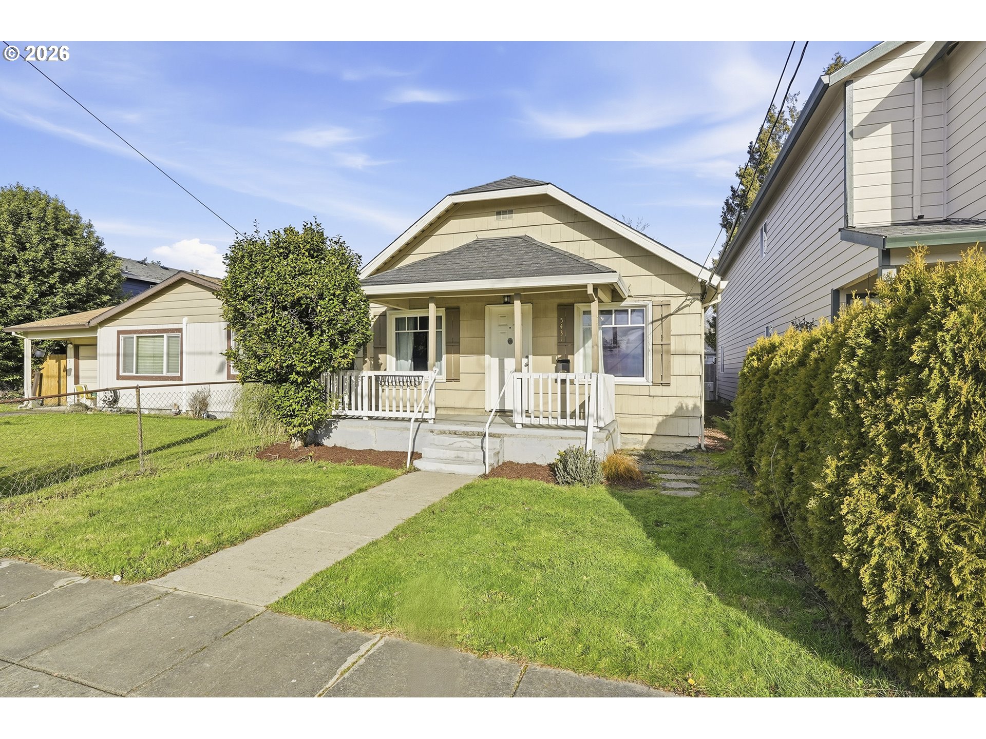property viewer photo 1