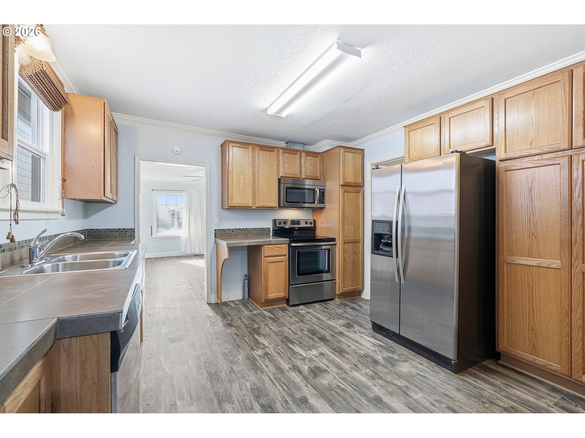 property viewer photo 9