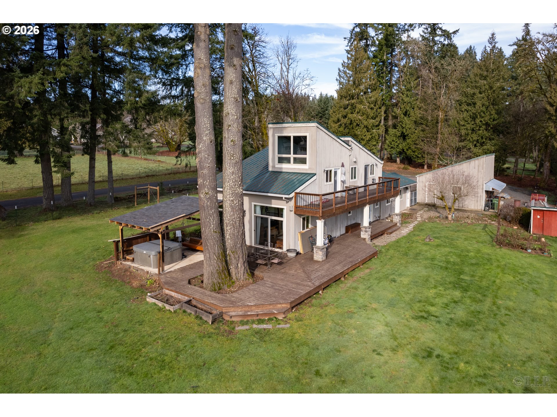 main property photo 24