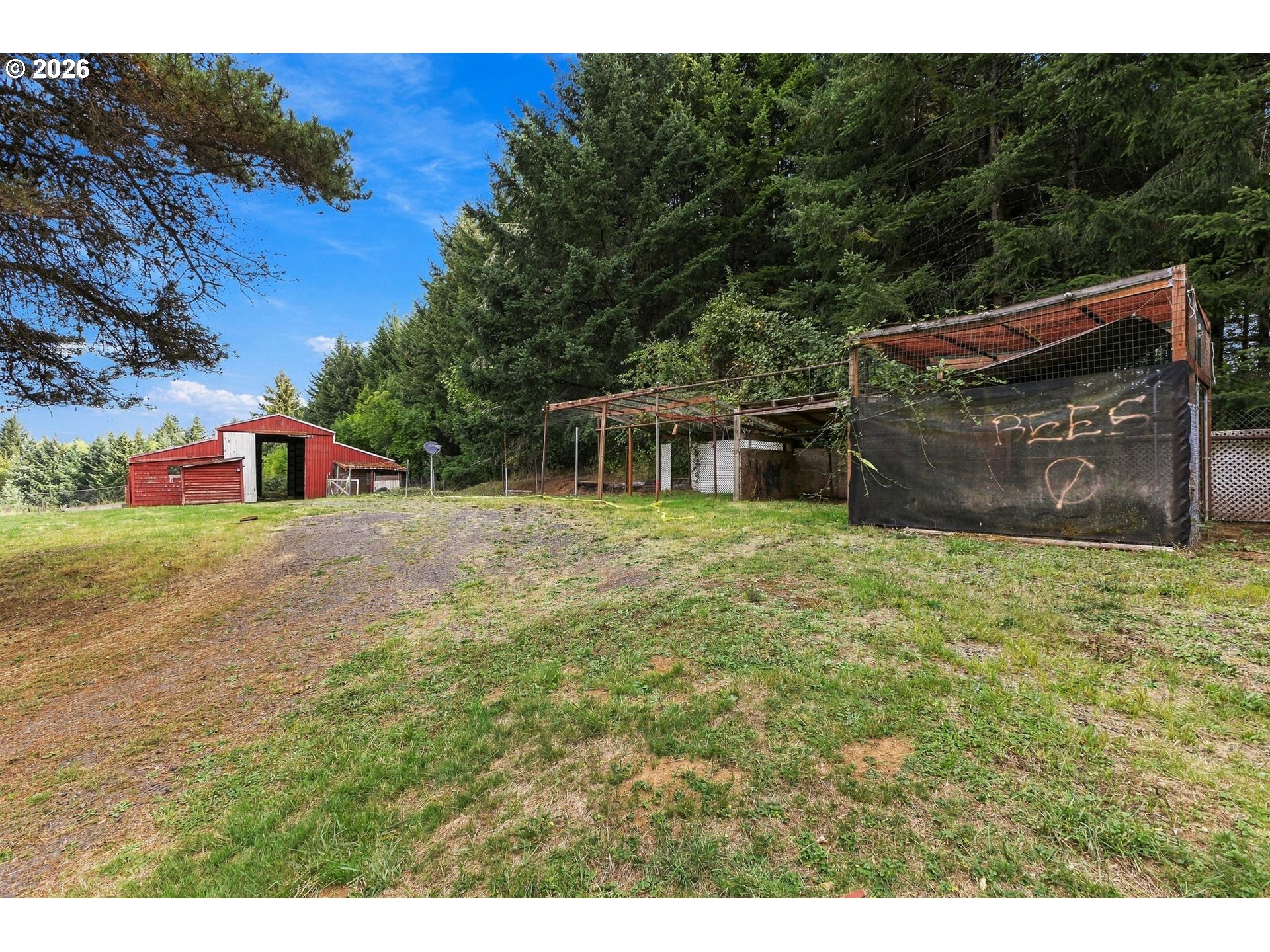 main property photo 25