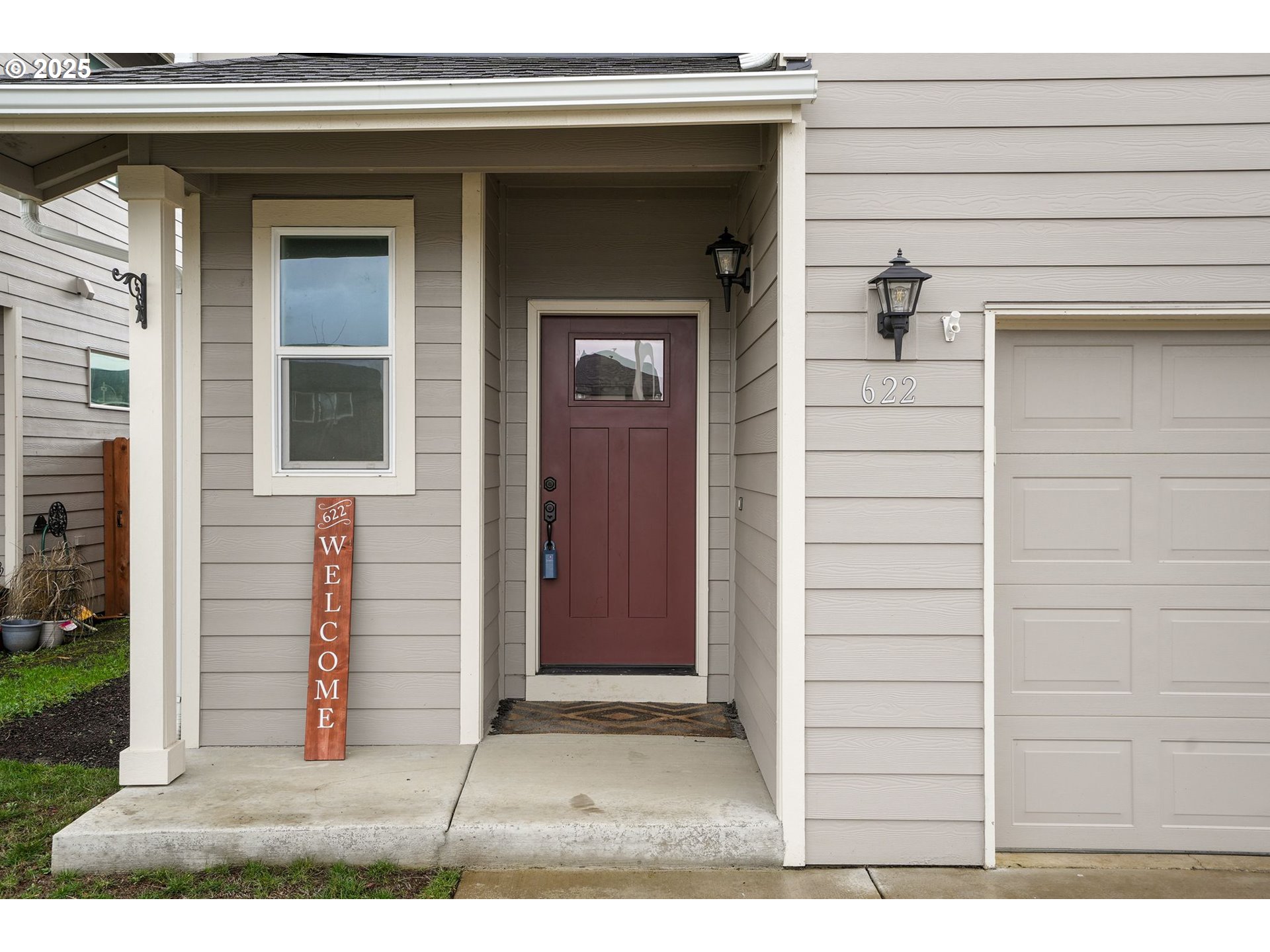 property viewer photo 2