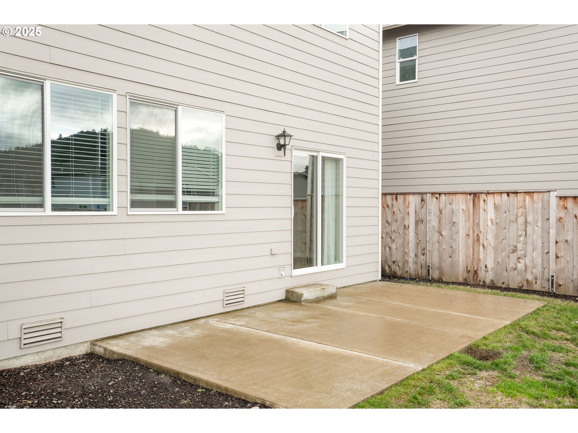 property viewer photo 38