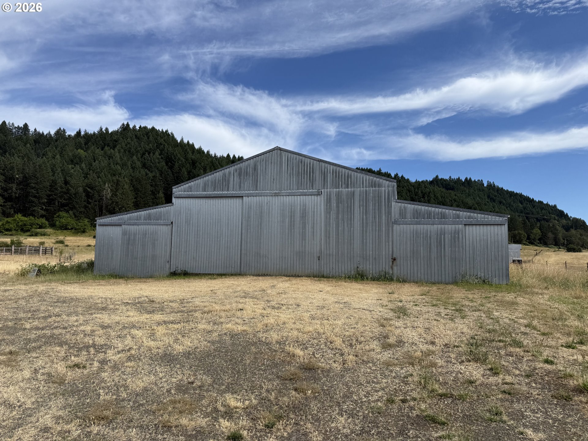 main property photo 41
