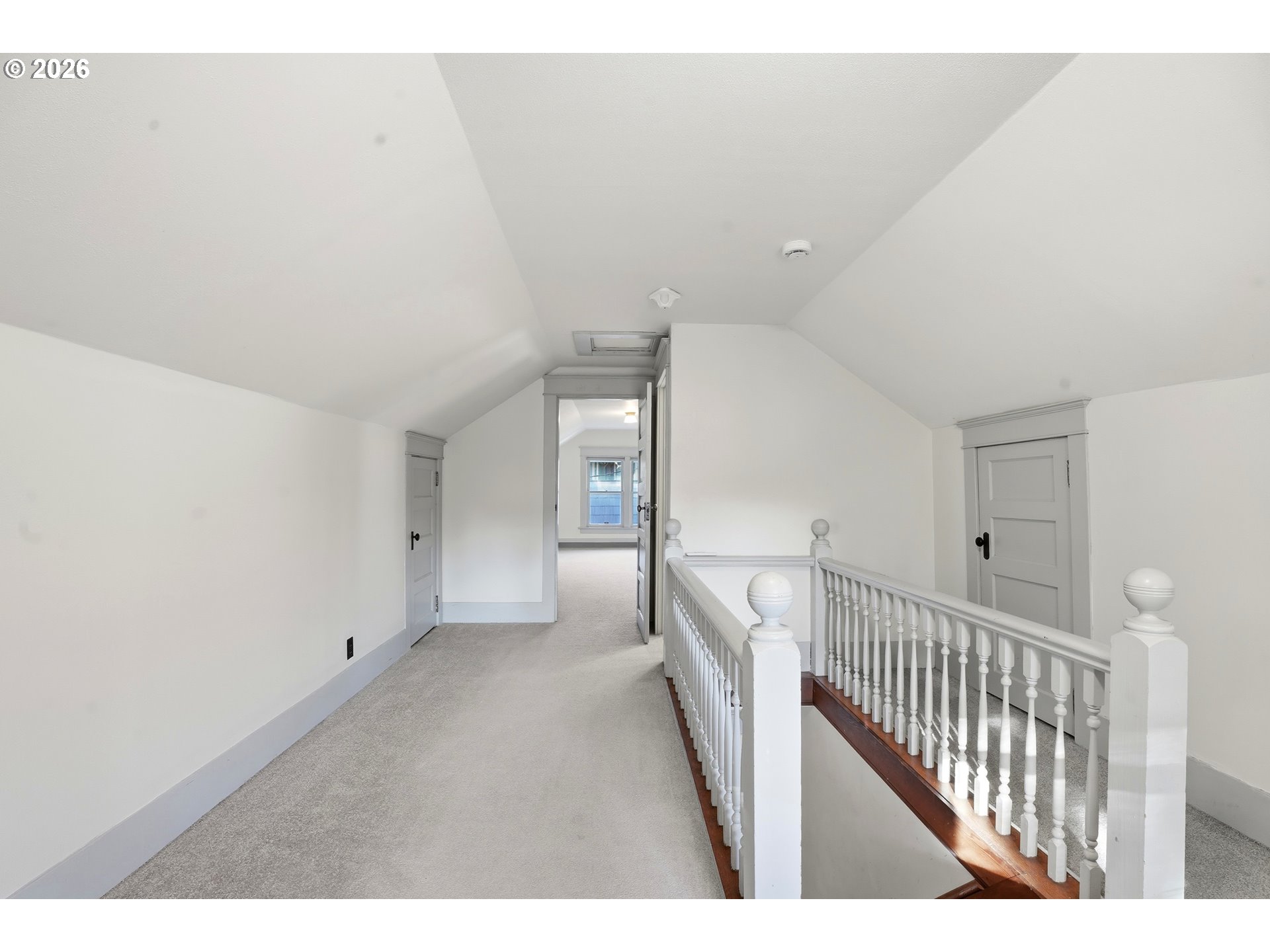 property viewer photo 21